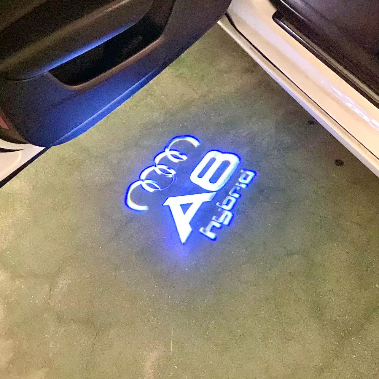 AUDI A8 LOGO PROJECTOT LIGHTS Nr.46B5(quantity 1 = 2 Logo Films /2 door lights)