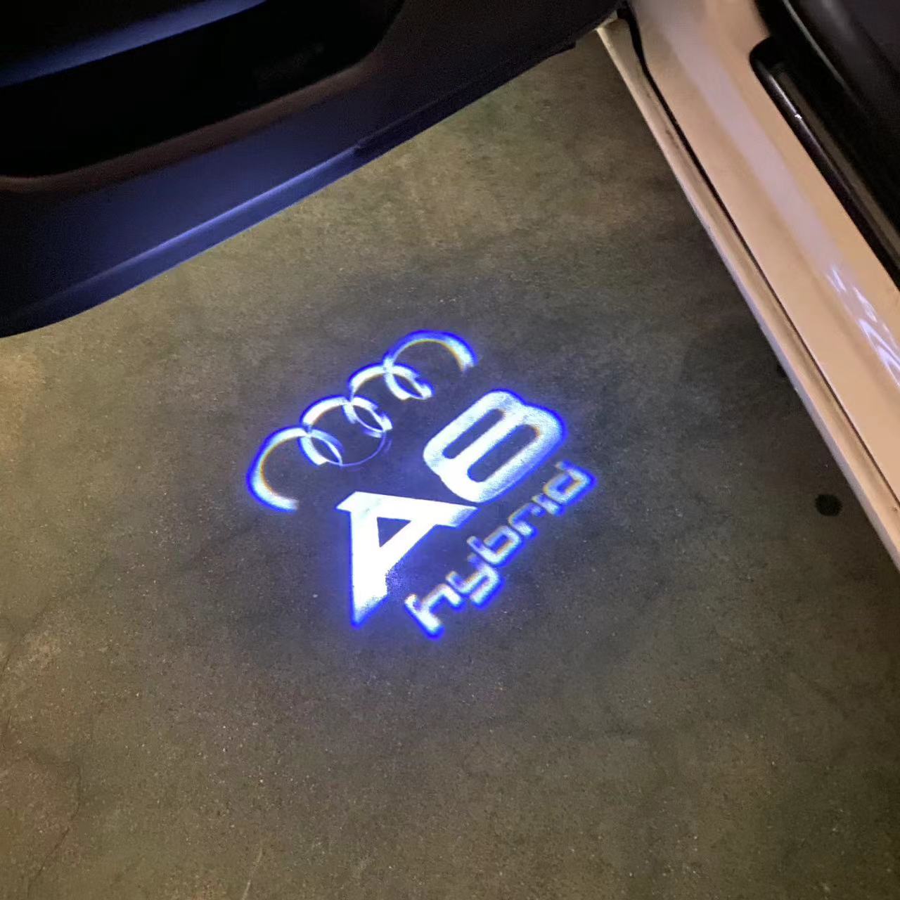 AUDI A8 LOGO PROJECTOT LIGHTS Nr.46B5(quantity 1 = 2 Logo Films /2 door lights)
