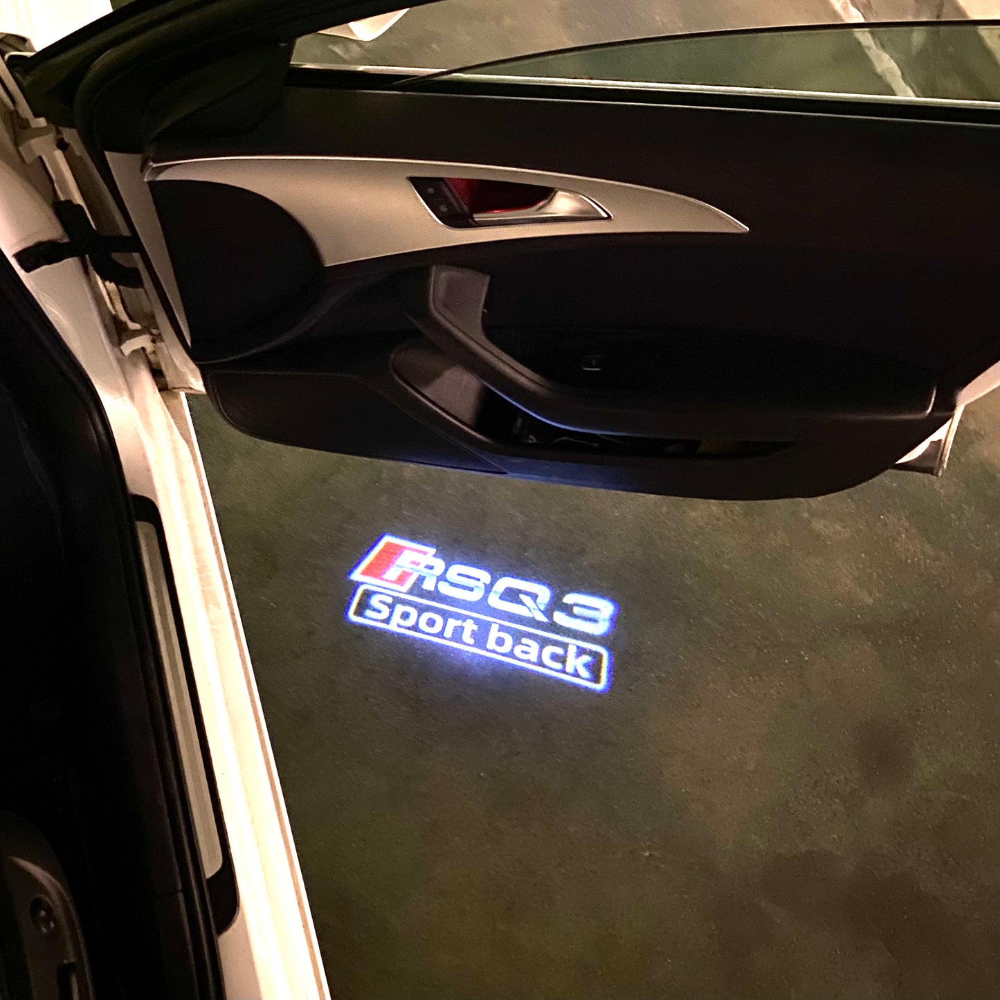 AUDI RSQ3 LOGO PROJECTOT LIGHTS (quantity 1 = 2 Logo Films /2 door lights)Nr.12B23