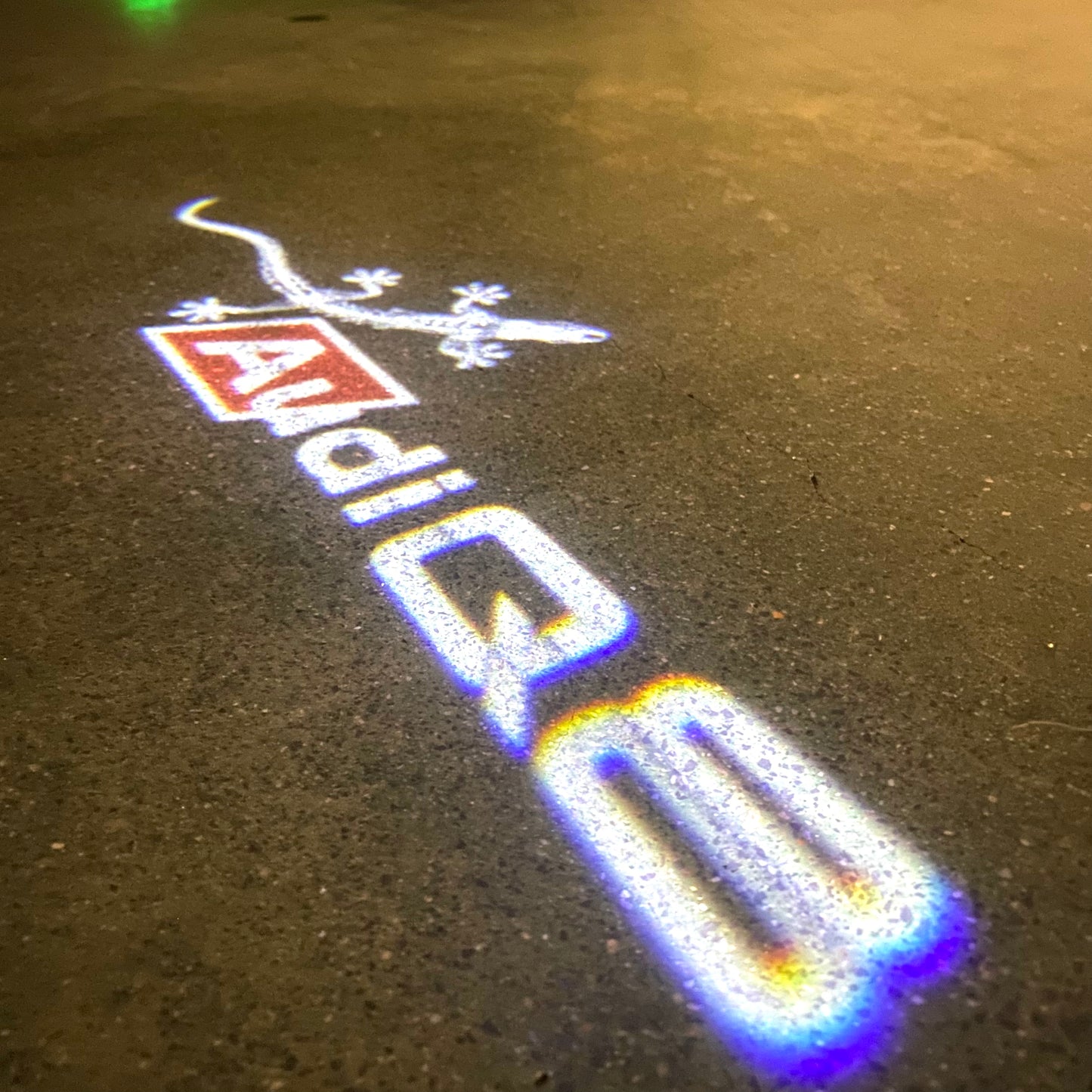 AUDI Q8 LOGO PROJECTOT LIGHTS (quantity 1 = 2 Logo Films /2 door lights)Nr.12B37