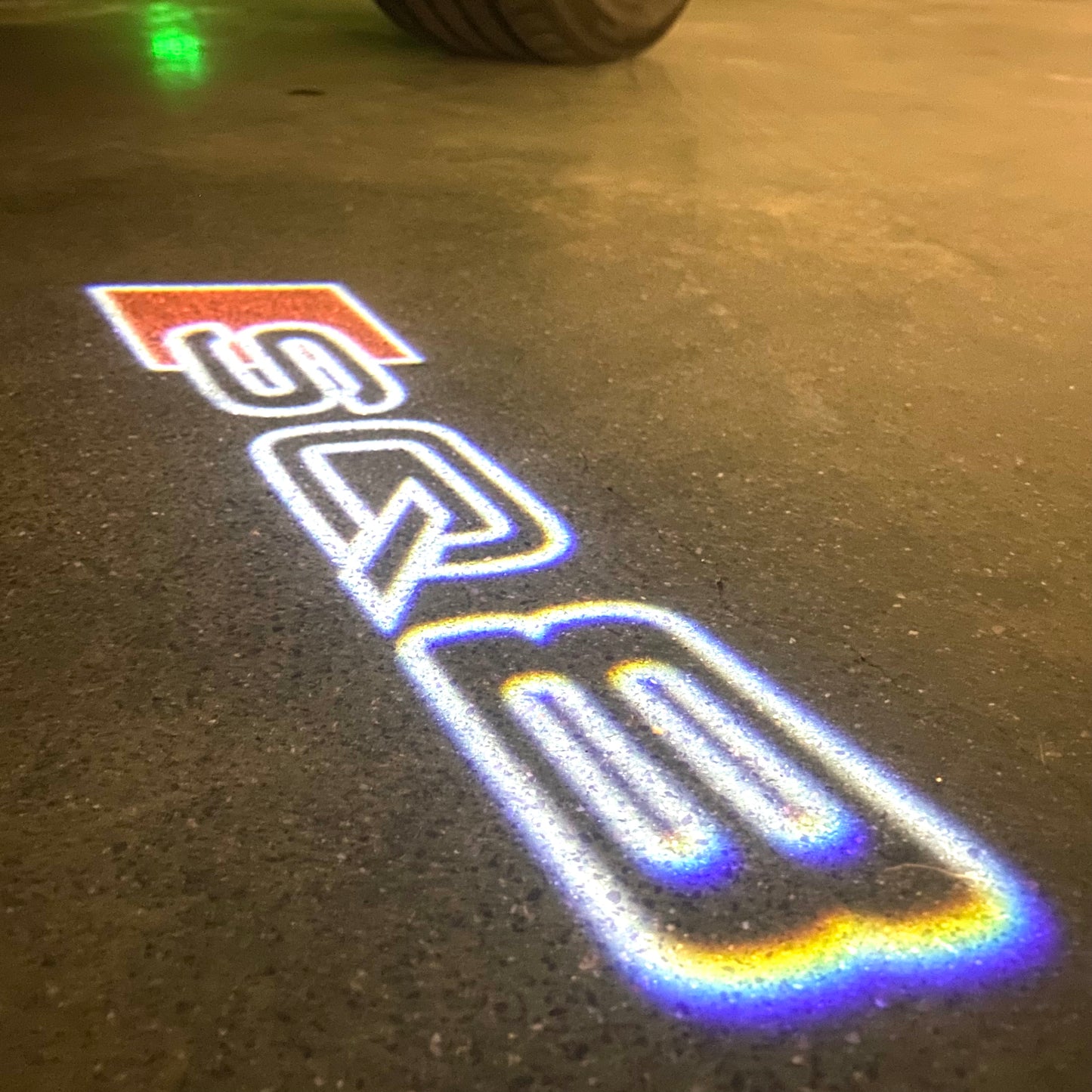 AUDI SQ8 LOGO PROJECTOT LIGHTS (quantity 1 = 2 Logo Films /2 door lights)Nr.12B94