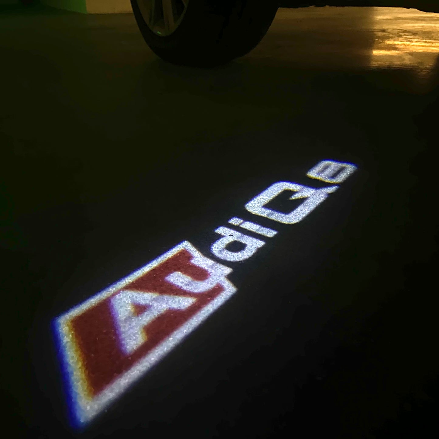 AUDI Q8 LOGO PROJECTOT LIGHTS (quantity 1 = 2 Logo Films /2 door lights)Nr.12B36