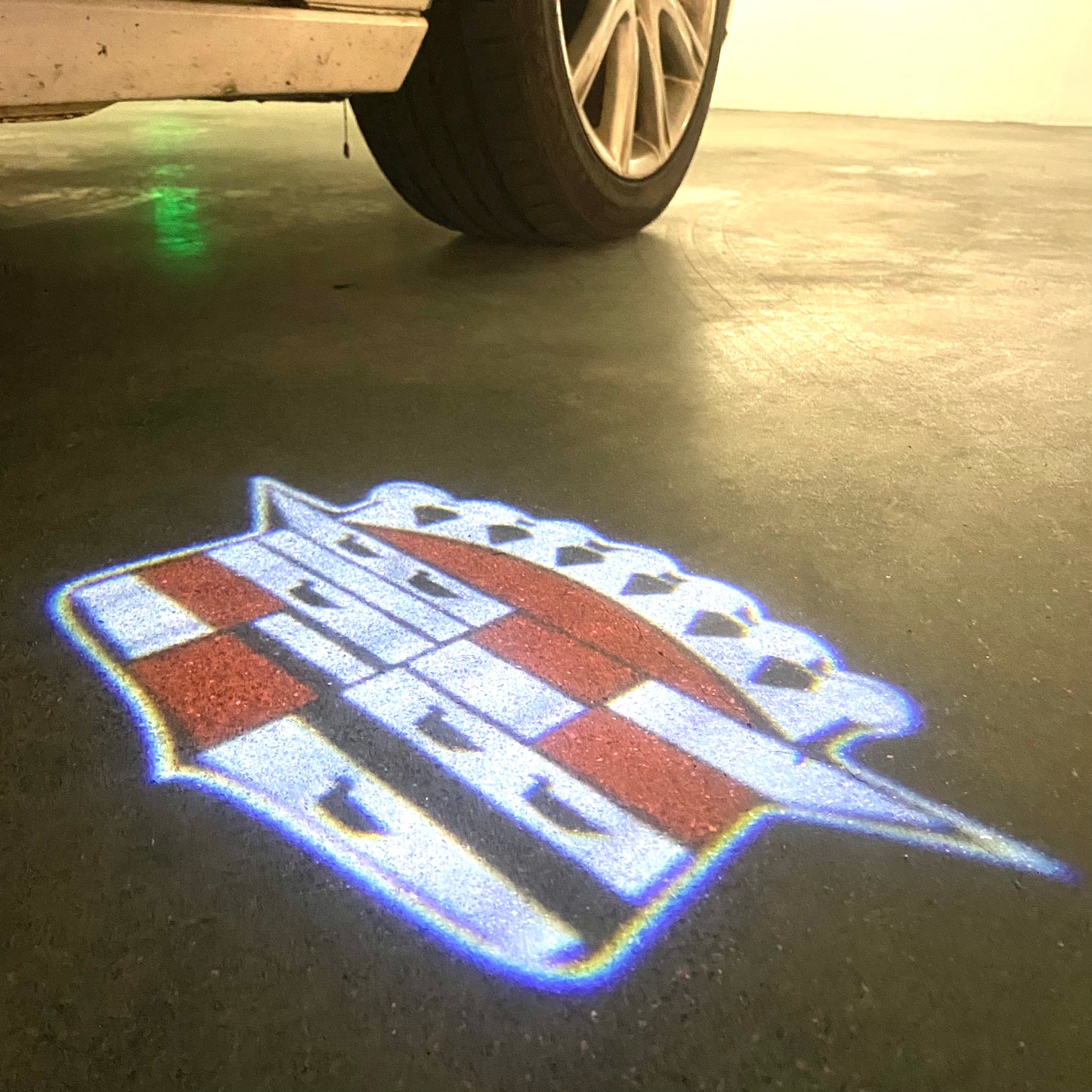 CADILLAC ORIGINAL LOGO PROJECTOT LIGHTS Nr.9750 (quantity 1 = 2 Logo Films /2 door lights)