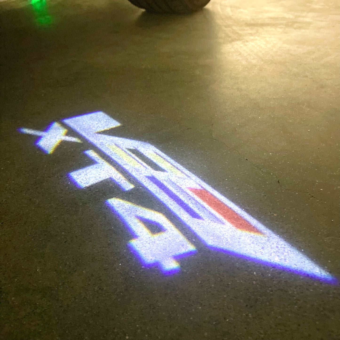 CADILLAC XT4 LOGO PROJECTOT LIGHTS Nr.9755 (quantity 1 = 2 Logo Films /2 door lights)