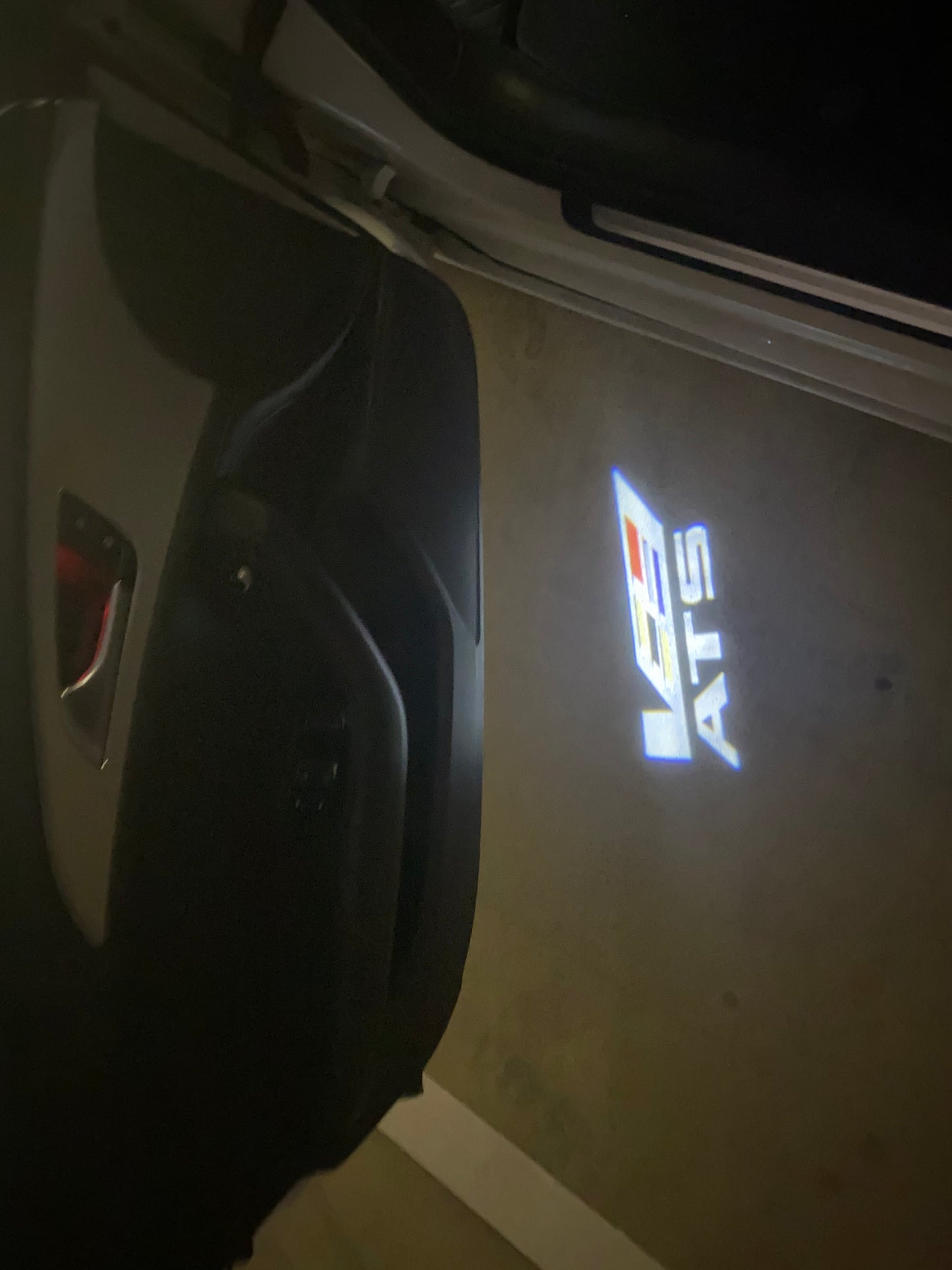 CADILLAC ATS LOGO PROJECTOT LIGHTS Nr.9757 (quantity 1 = 2 Logo Films /2 door lights)