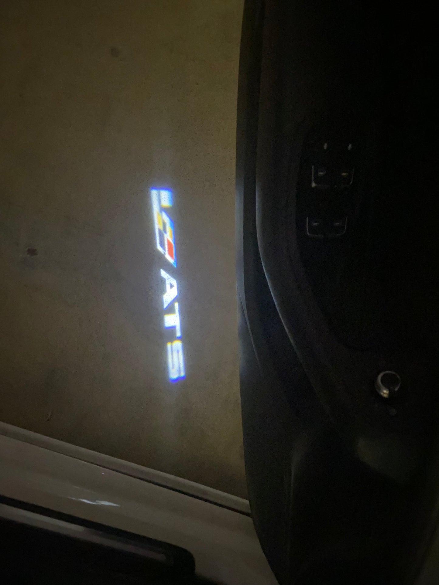 CADILLAC ATS LOGO PROJECTOT LIGHTS Nr.9807 (quantity 1 = 2 Logo Films /2 door lights)