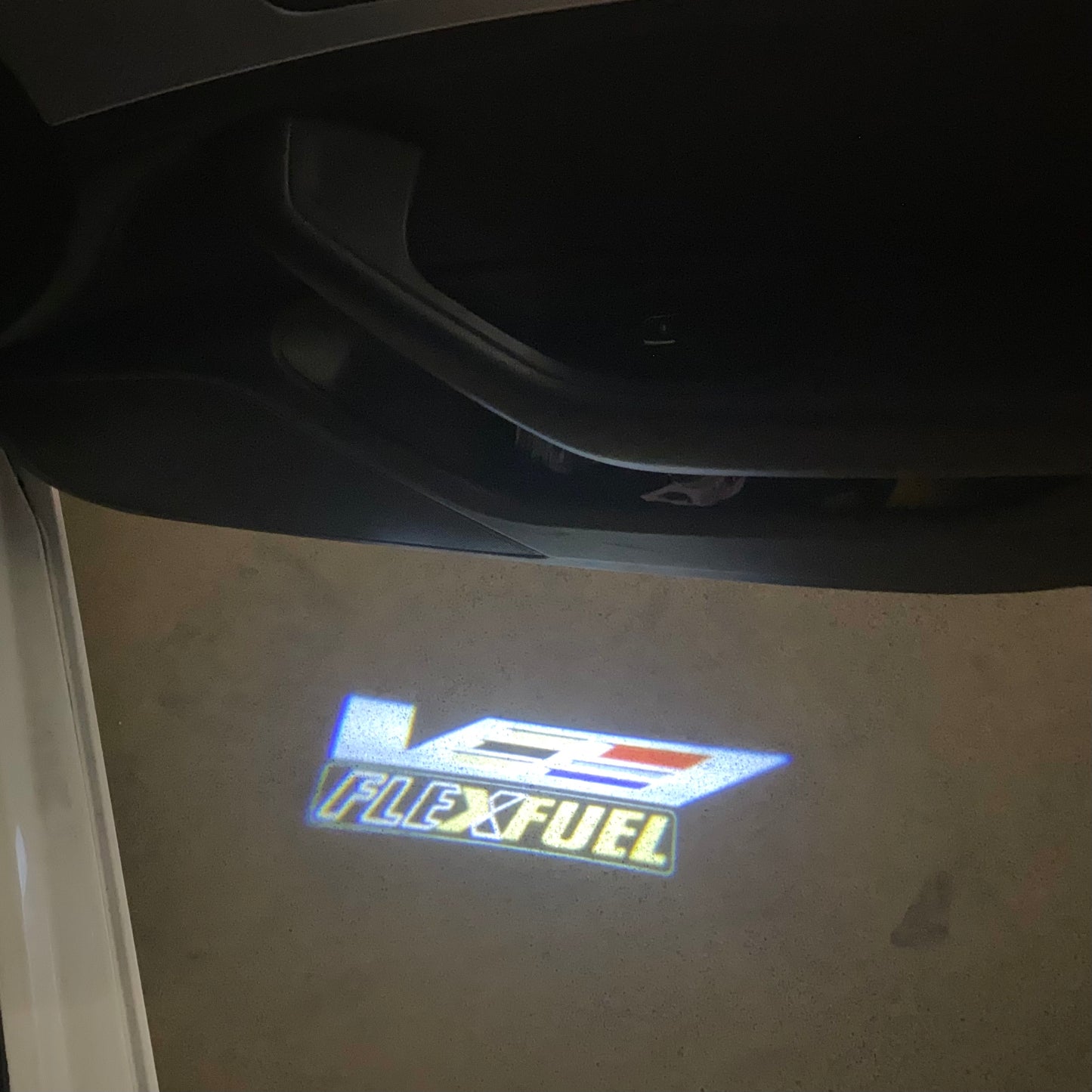 CADILLAC FLEXFUEL LOGO PROJECTOT LIGHTS Nr.9771 (quantity 1 = 2 Logo Films /2 door lights)