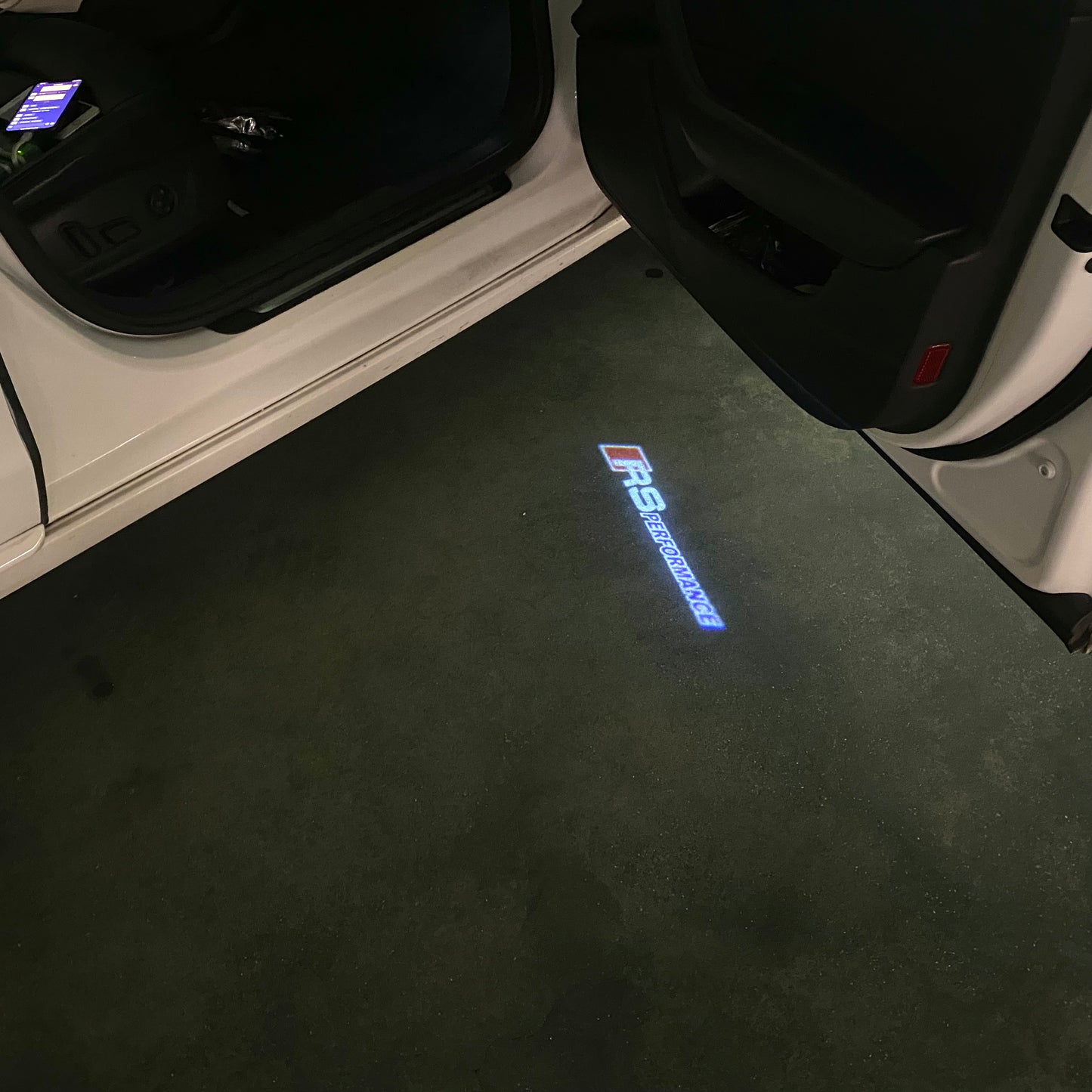 AUDI RS LOGO PROJECTOT LIGHTS (quantity 1 = 2 Logo Films /2 door lights)Nr.12B39