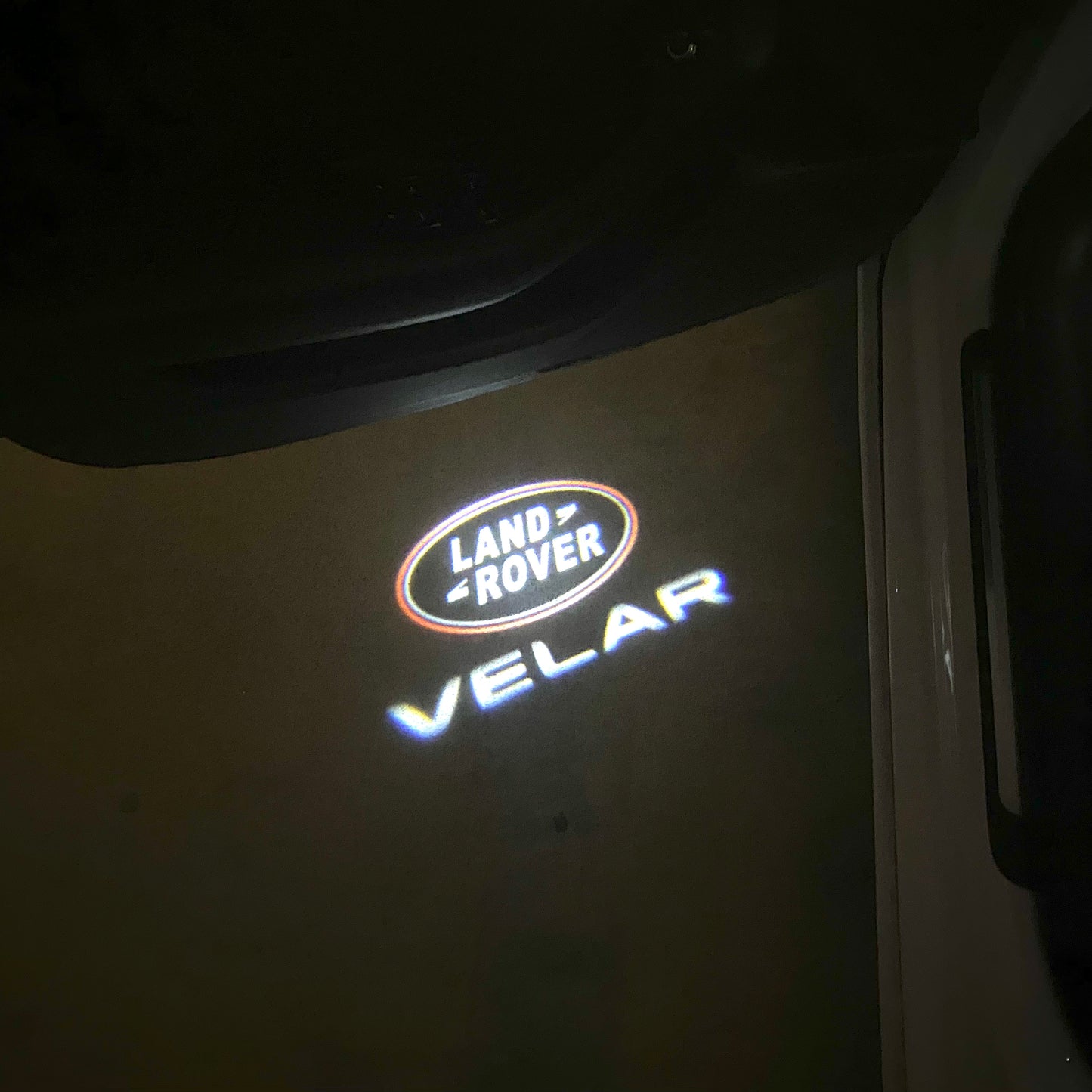 Land Rover VELAR LOGO PROJECROTR LIGHTS Nr.1136 (quantity 1 = 1 sets/2 door lights)