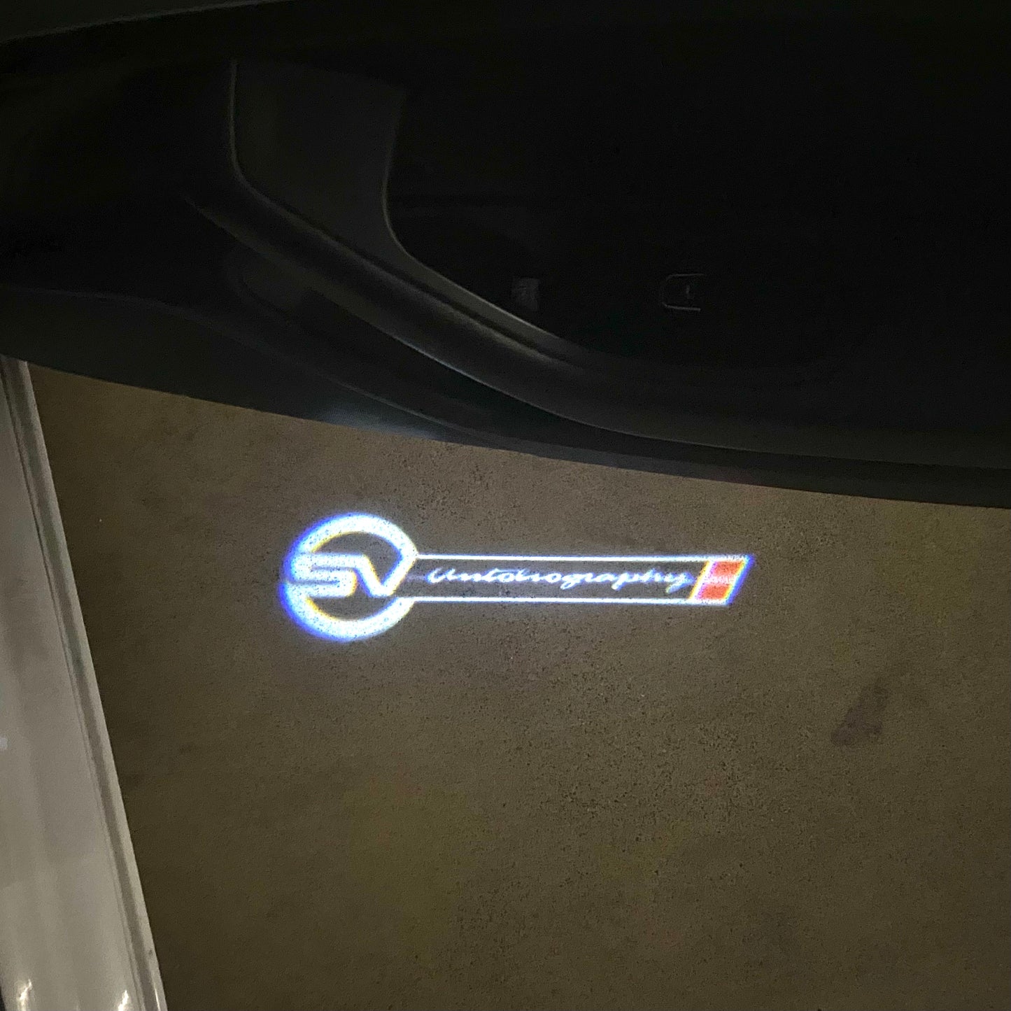 Land Rover SV LOGO PROJECROTR LIGHTS Nr.1149 (quantity 1 = 1 sets/2 door lights)