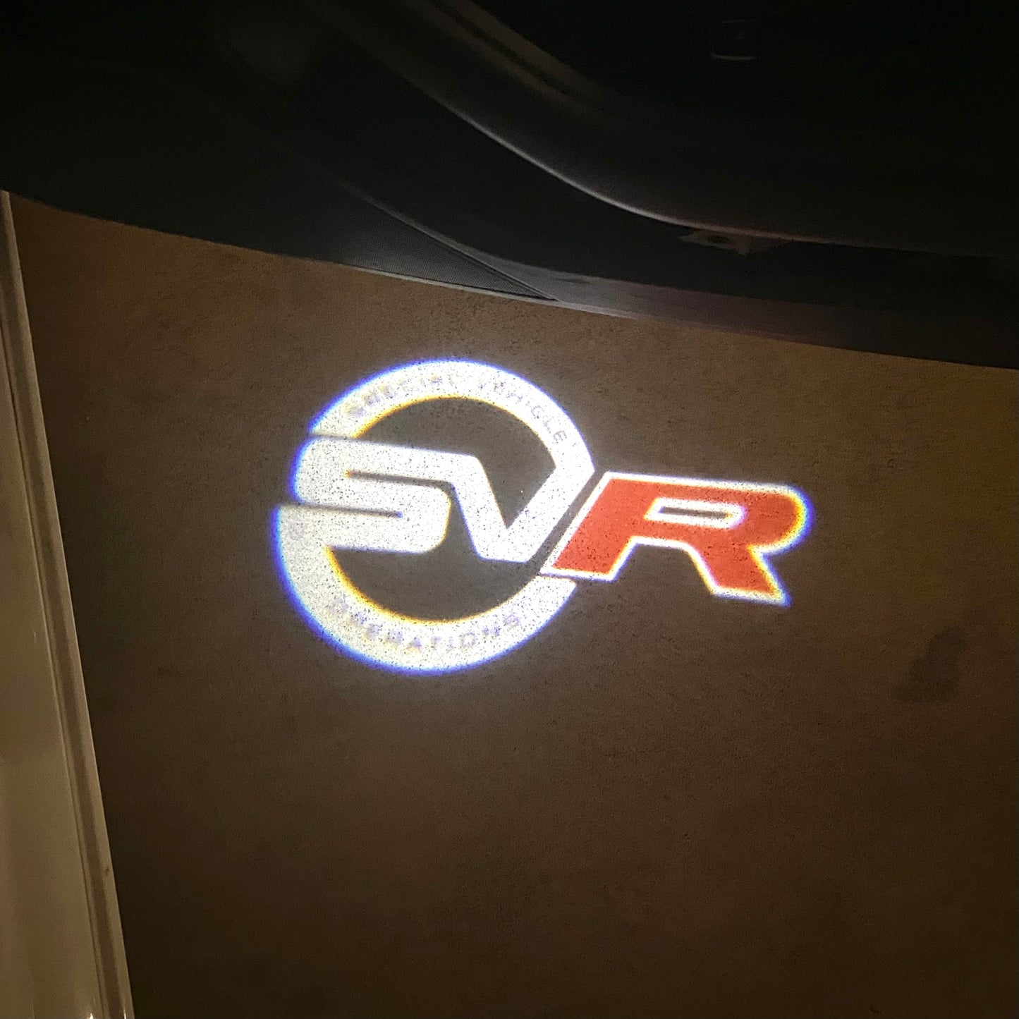 Land Rover SV R LOGO PROJECROTR LIGHTS Nr.1110 (quantity 1 = 1 sets/2 door lights)
