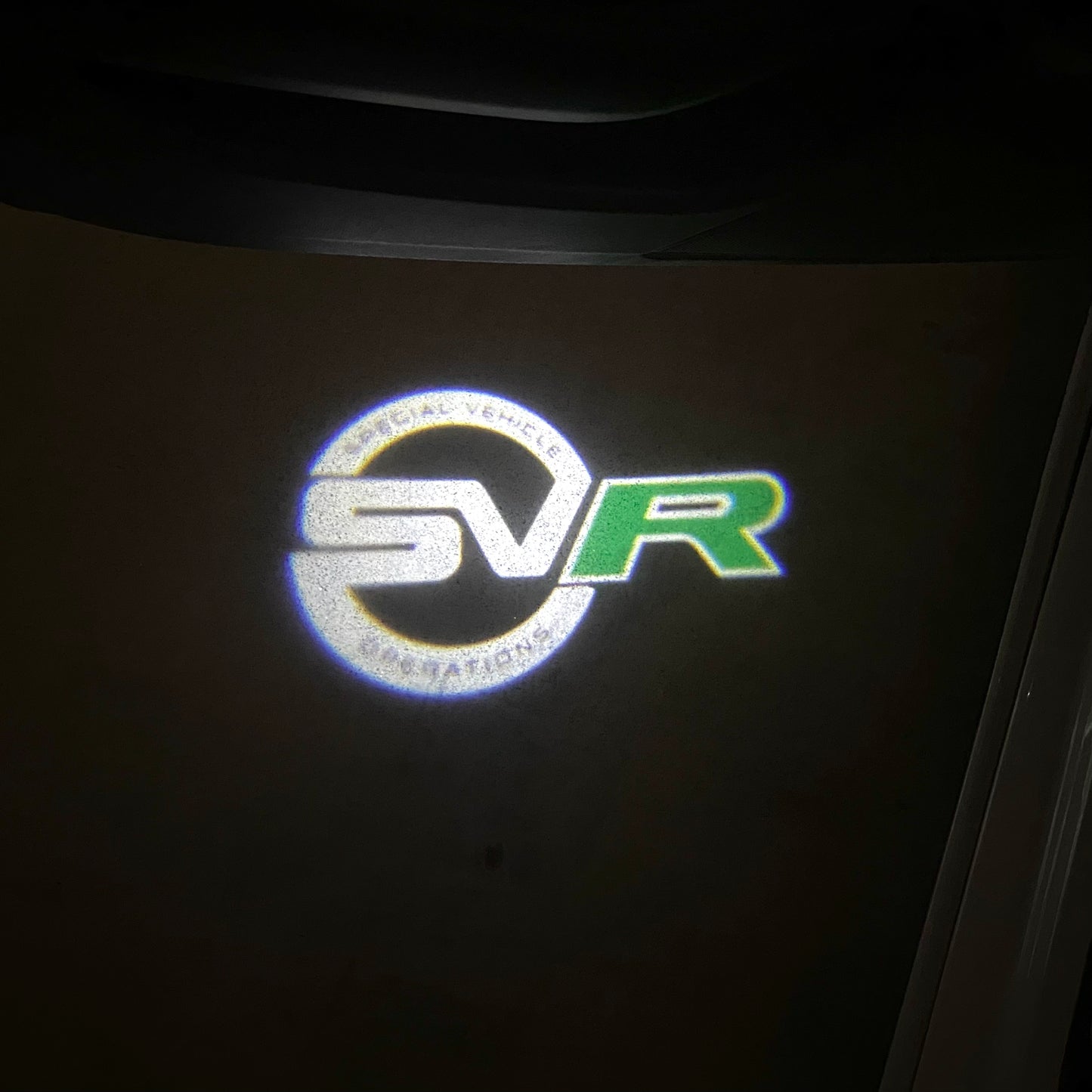 Land Rover SV R LOGO PROJECROTR LIGHTS Nr.1109 (quantity 1 = 1 sets/2 door lights)