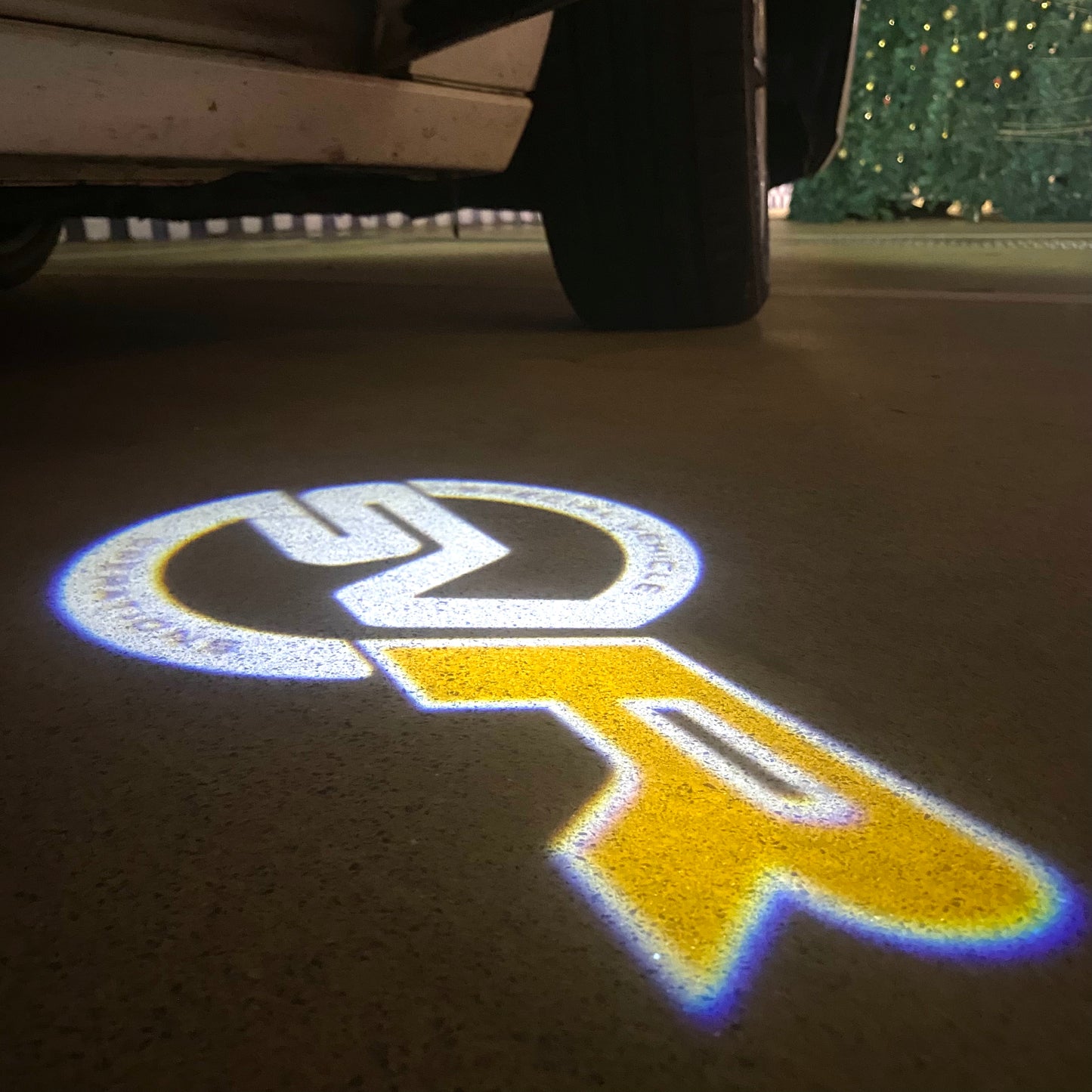 Land Rover SV R LOGO PROJECROTR LIGHTS Nr.1108 (quantity 1 = 1 sets/2 door lights)