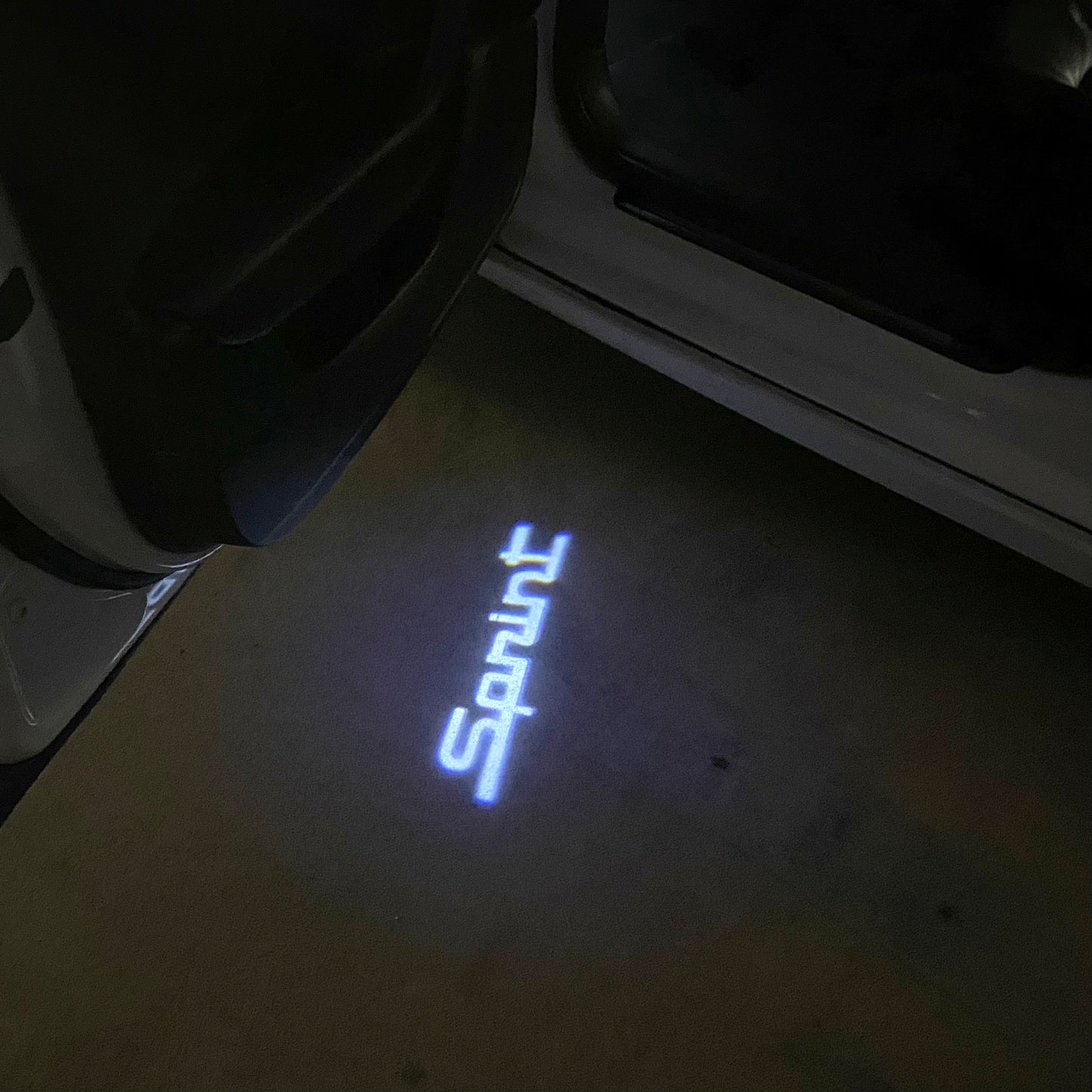 Alfa Romeo Sprint LOGO PROJECTOT LIGHTS Nr.80 (quantity 1 = 2 Logo Film / 2 door lights)
