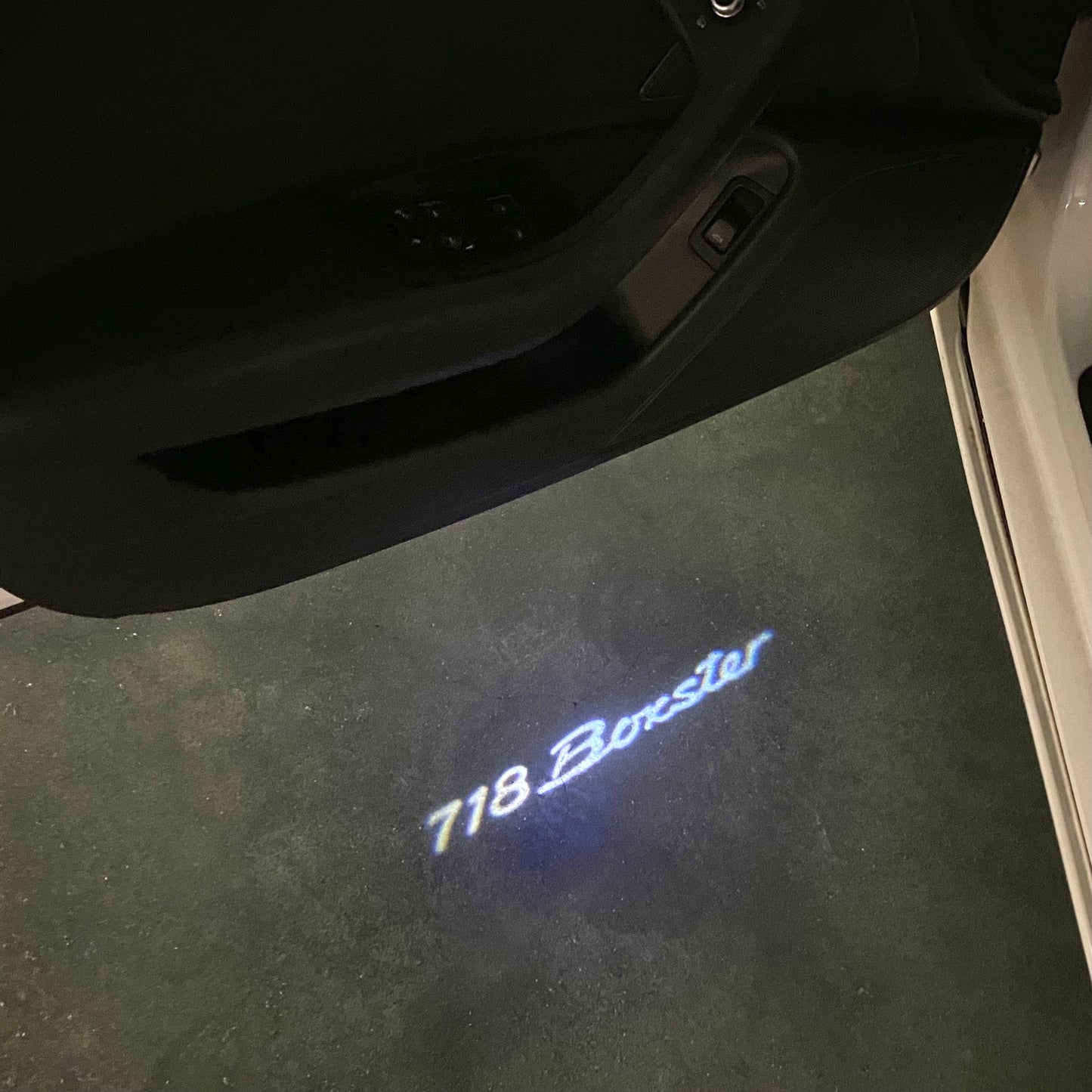 PORSCHE BOXSTER S LOGO PROJECTOT LIGHTS Nr.8017 (quantity 1 = 2 Logo Film / 2 door lights)