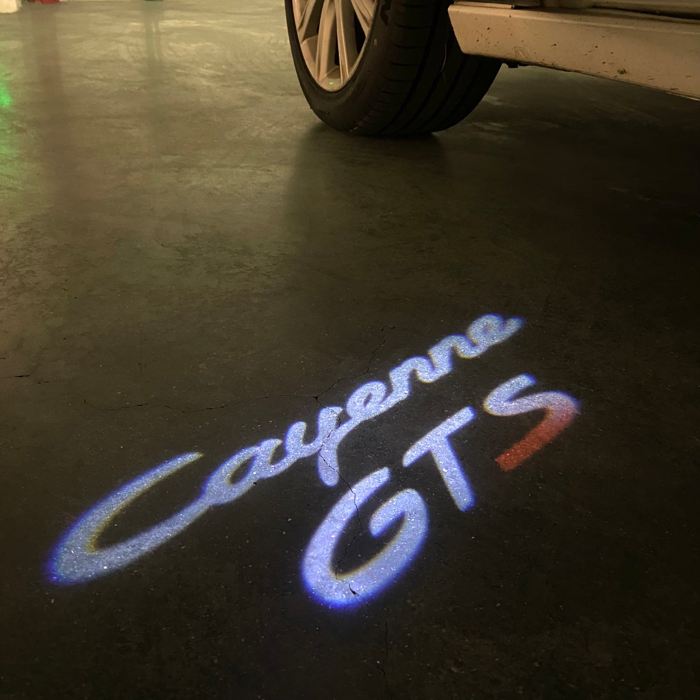 PORSCHE Cayenne GTS LOGO PROJECTOT LIGHTS Nr.61 (quantity 1 = 2 Logo Film / 2 door lights)