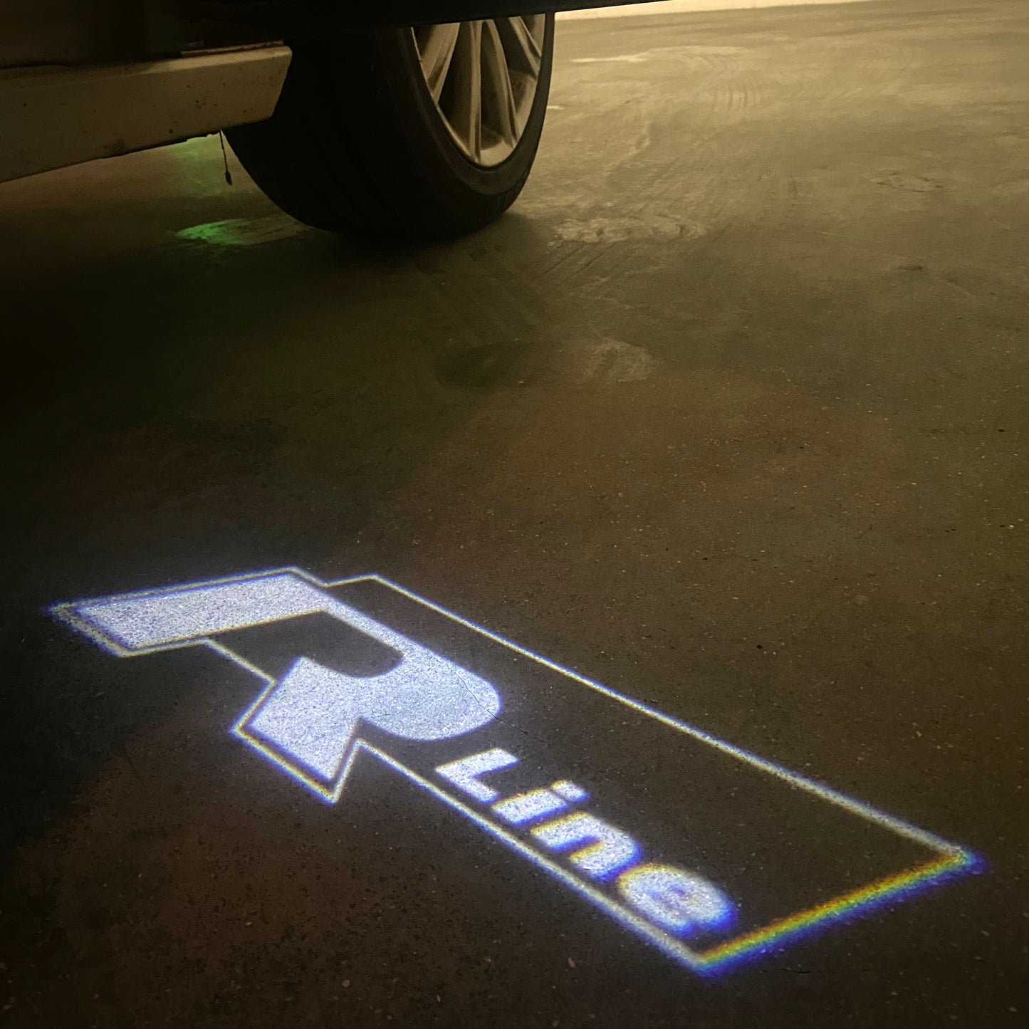Volkswagen Door lights R LINE Logo Nr. 33 ( quantity 1 = 2 Logo Film / 2 door lights)