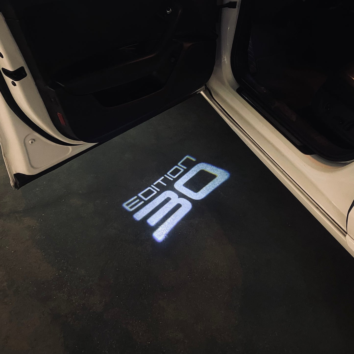 Volkswagen Door lights EOITION 30 Logo Nr.64 (quantity 1 = 2 Logo Films /2 door lights)