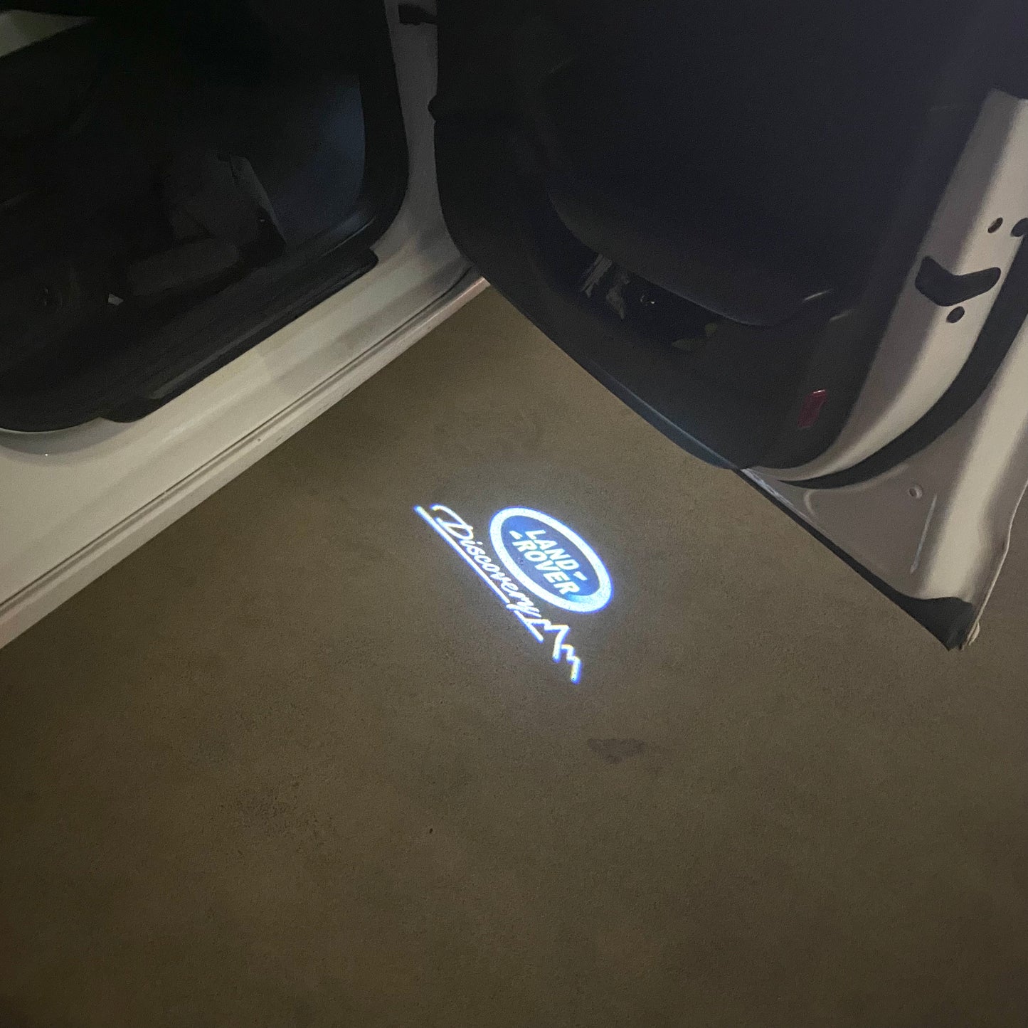 Land Rover DISCOVERY LOGO PROJECROTR LIGHTS Nr.1138 (quantity 1 = 1 sets/2 door lights)
