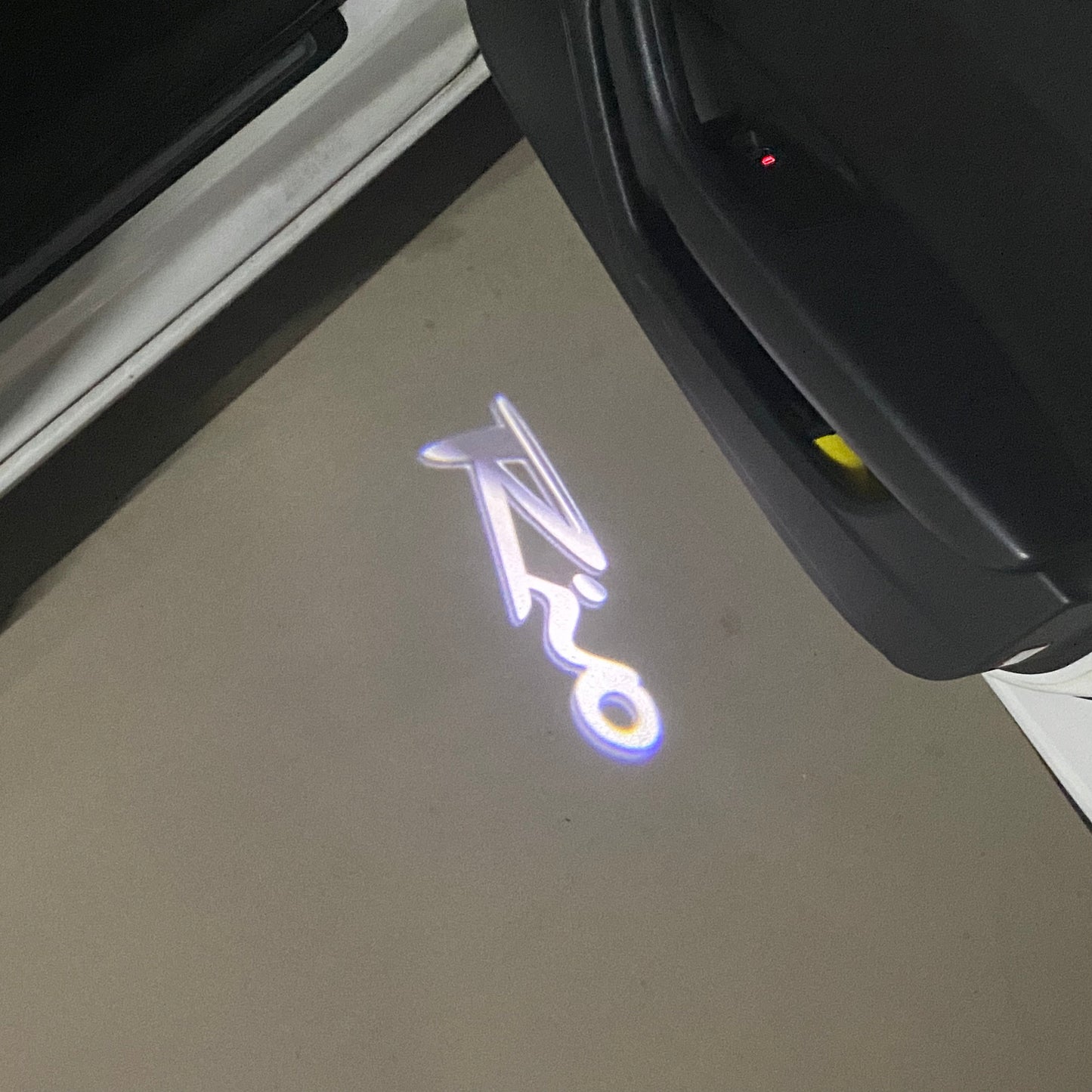 JAGUAR LOGO PROJECROTR LIGHTS Nr.50 (quantity 1 = 1 sets/2 door lights)