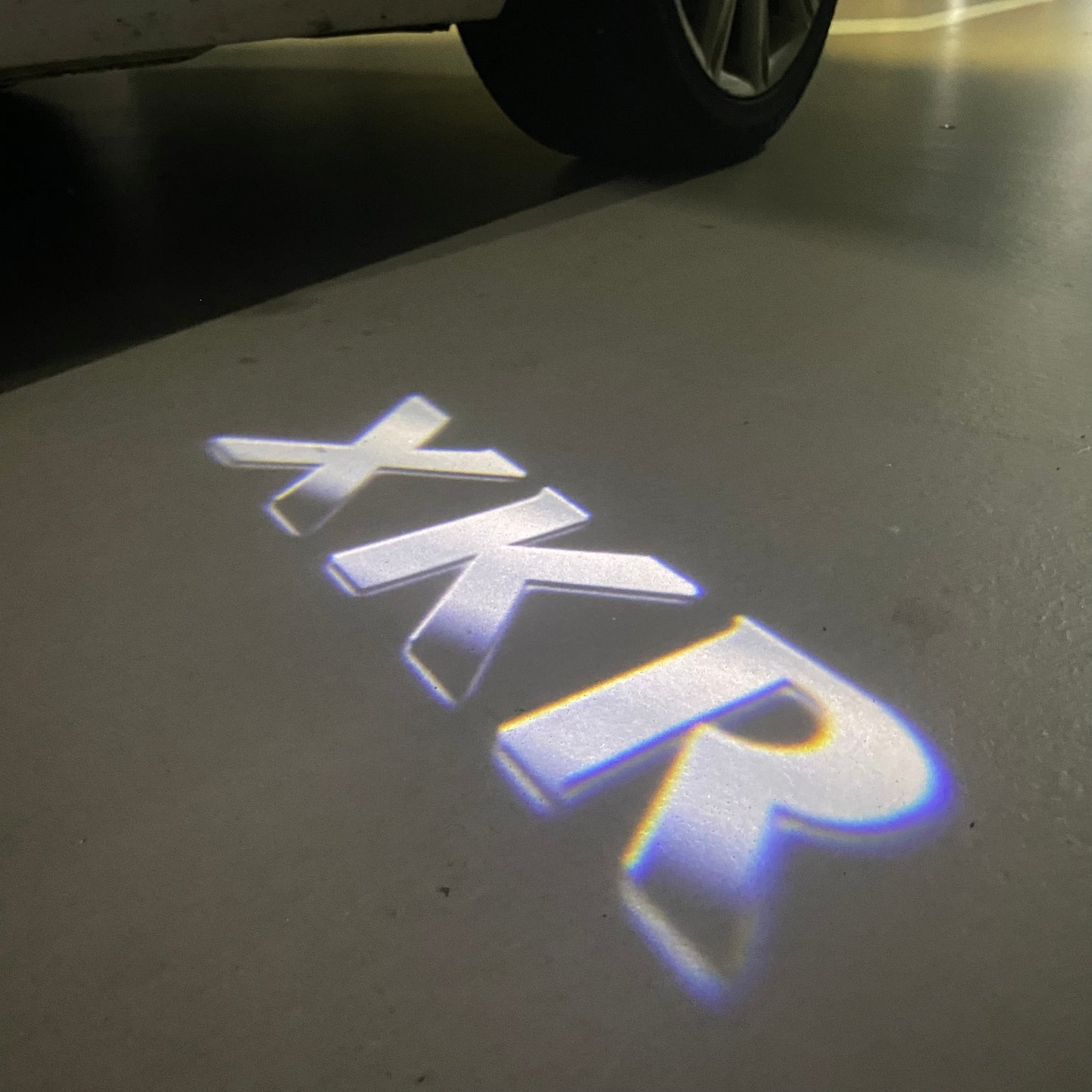 JAGUAR XKR LOGO PROJECROTR LIGHTS Nr.60 (quantity 1 = 1 sets/2 door lights)