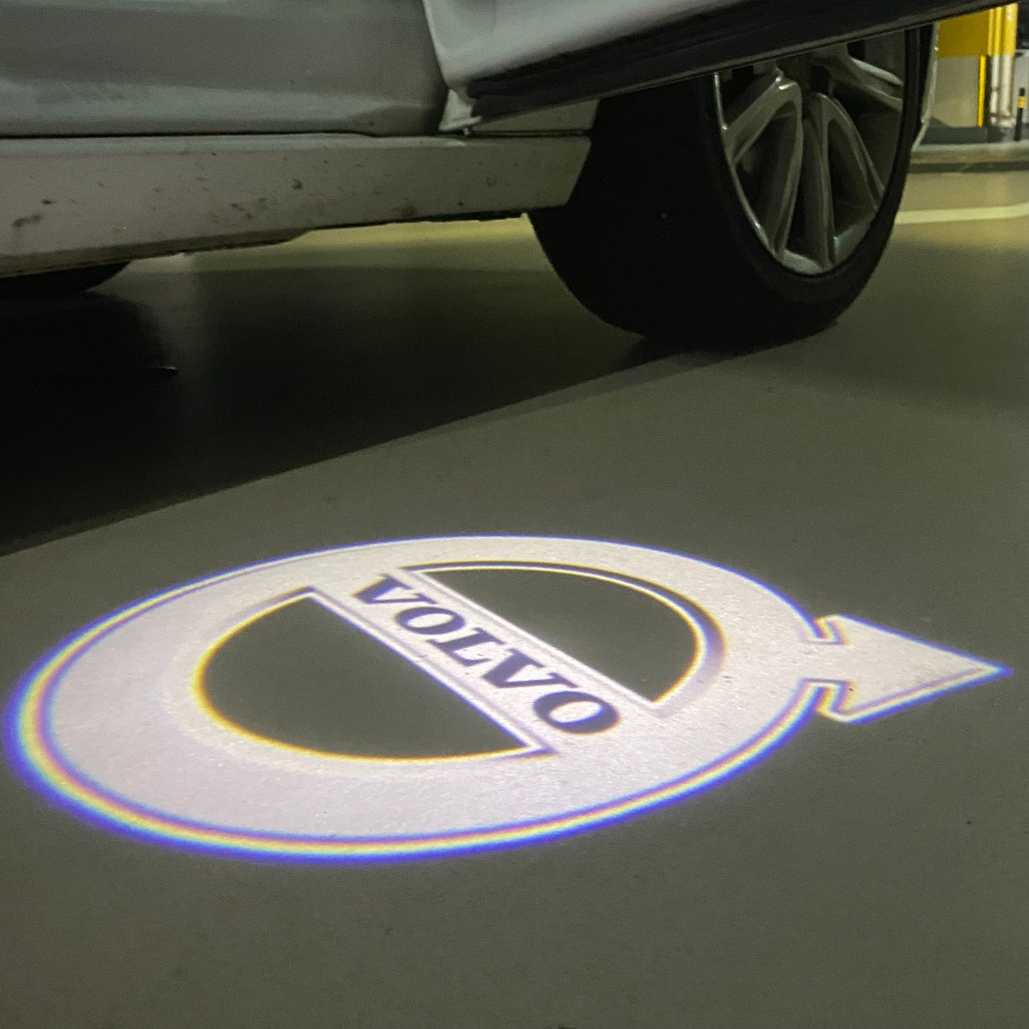 Volvo Original LOGO PROJECROTR LIGHTS Nr.03 (quantity 1 = 1 sets/2 door lights)