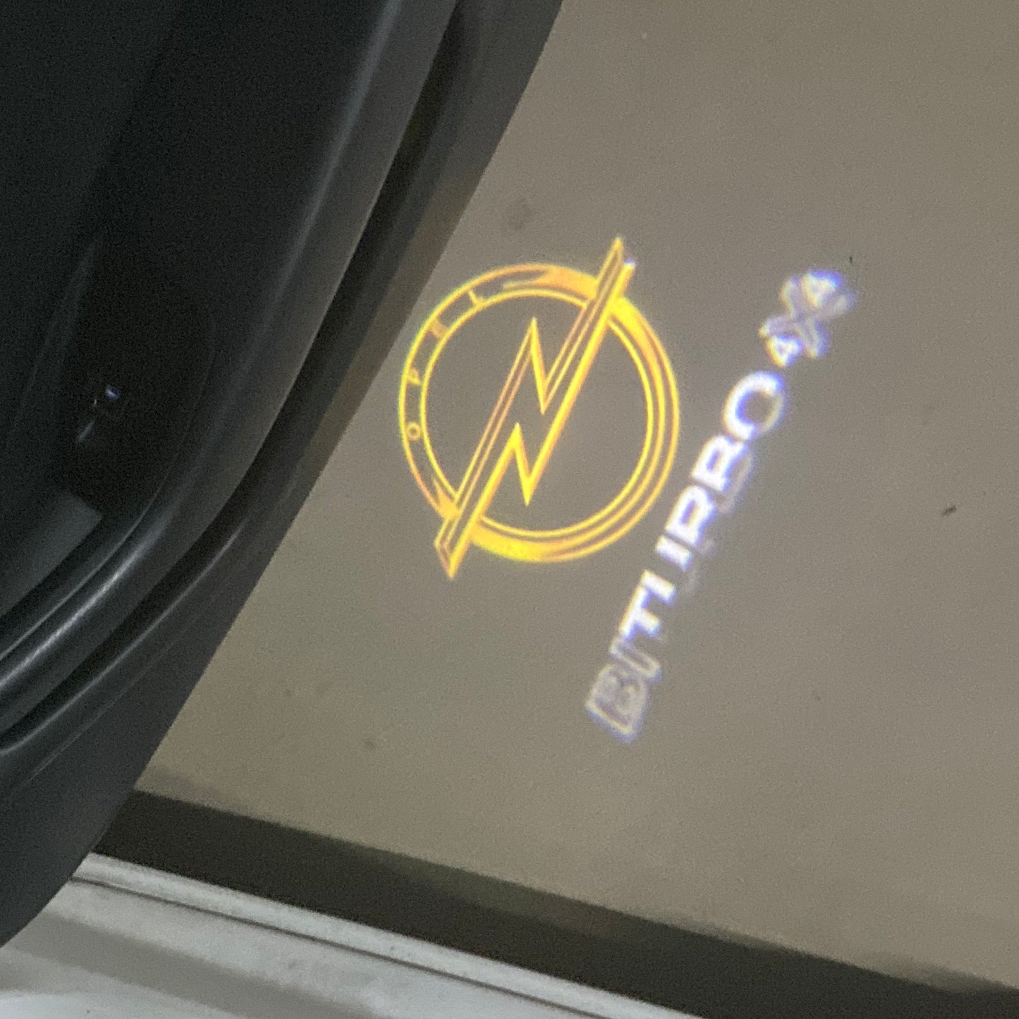 Opel Insignia BITURBO LOGO PROJECROTR LIGHTS Nr.1437 (quantity 1 = 1 sets/2 door lights)
