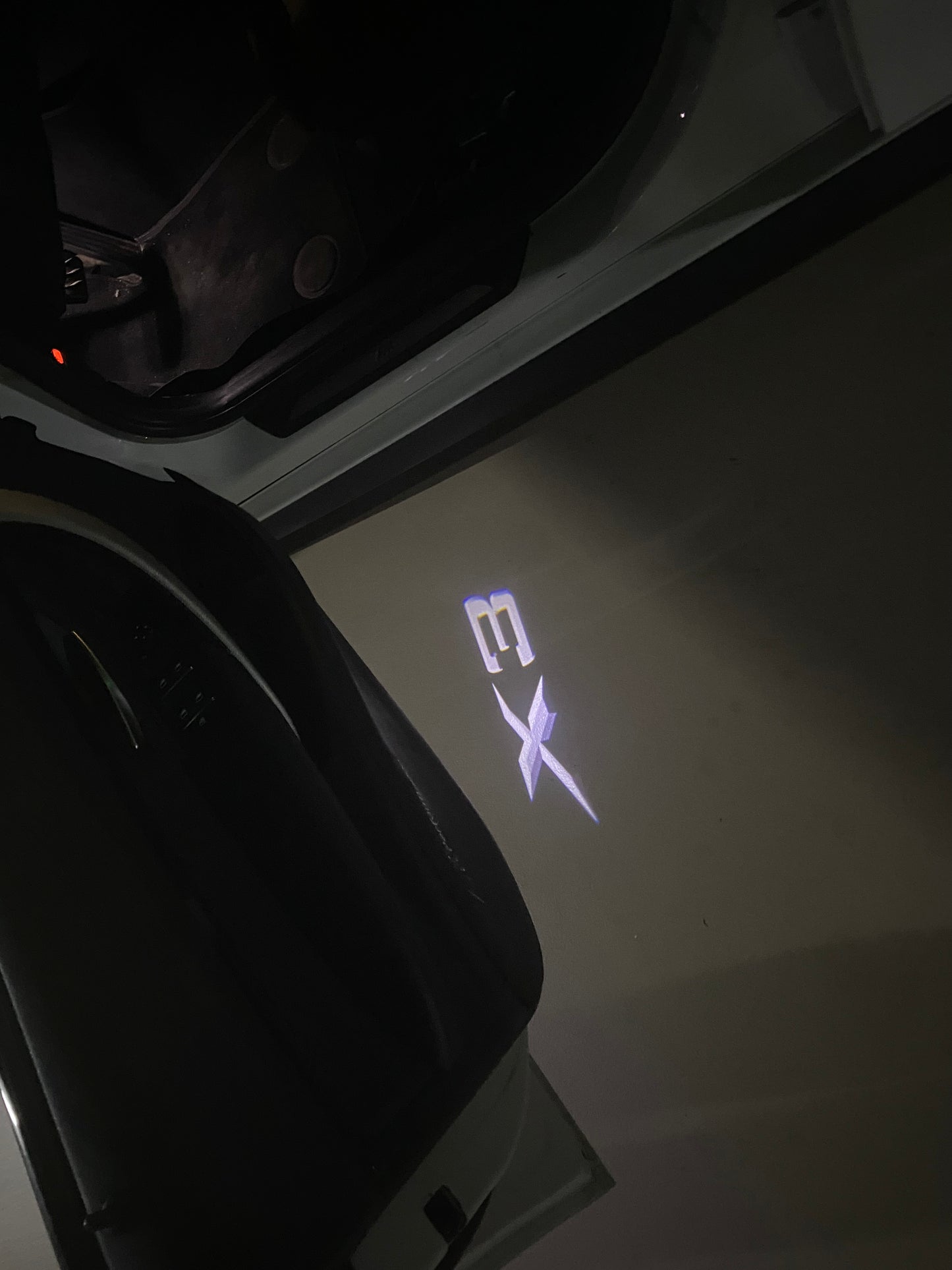 BMW X3 LOGO PROJECTOT LIGHTS (quantity 1 = 1 sets/2 door lights) Nr.6024q0t16
