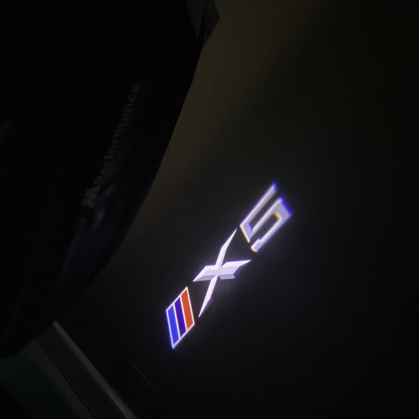 BMW X5 LOGO PROJECTOT LIGHTS (quantity 1 = 1 sets/2 door lights) Nr.6024q0t069