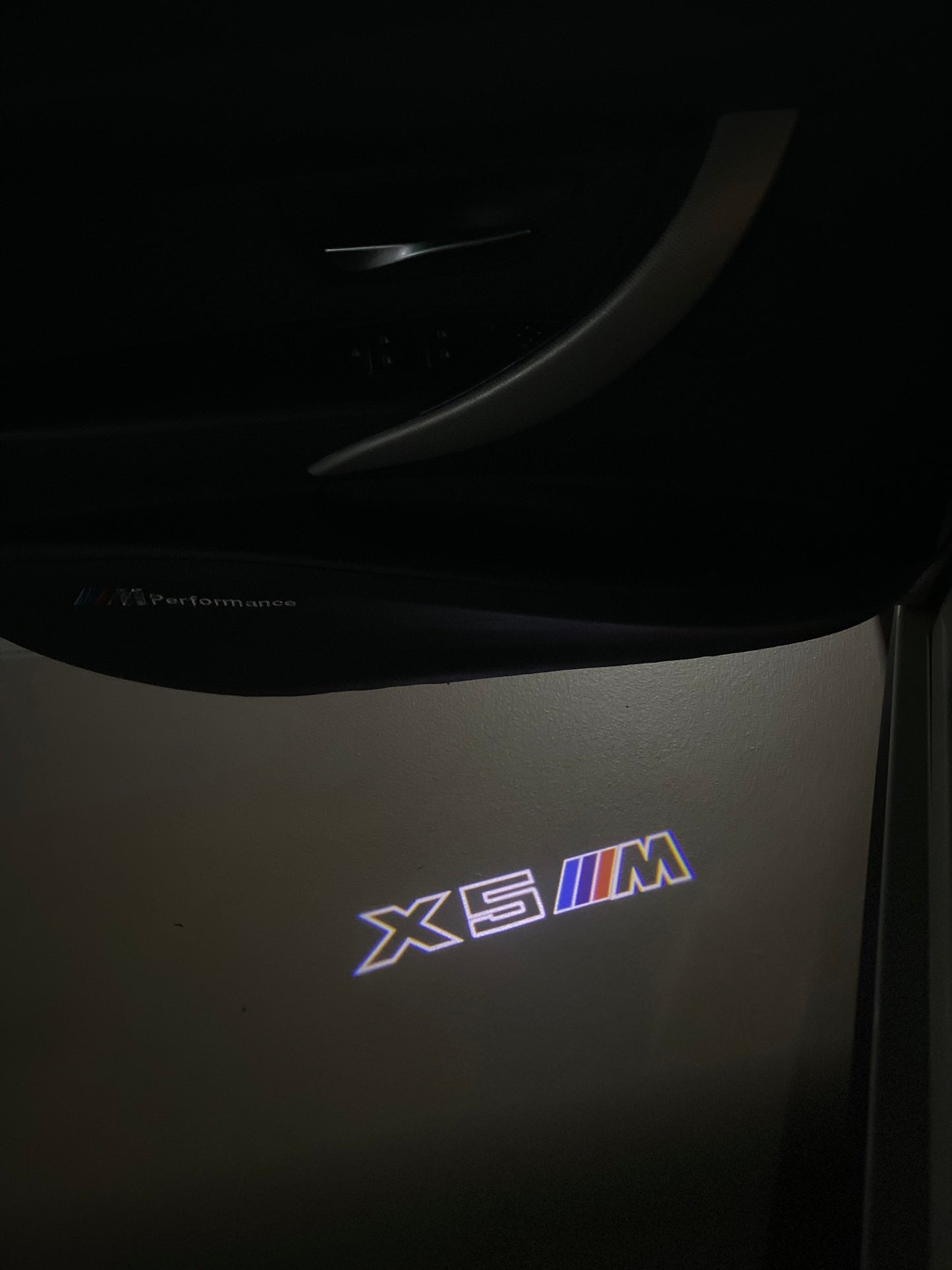 BMW X5M LOGO PROJECTOT LIGHTS (quantity 1 = 1 sets/2 door lights) Nr.6024q0t071