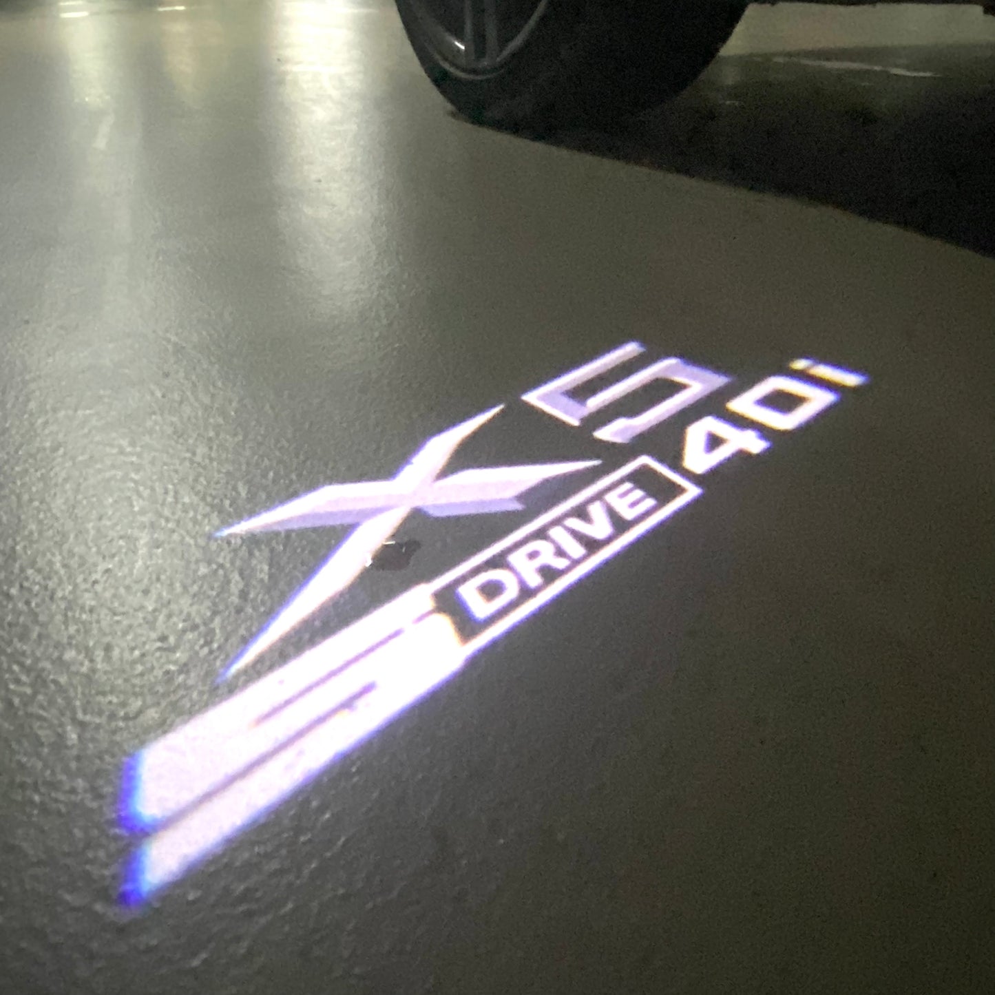 BMW X5 S drive 40i LOGO PROJECTOT LIGHTS (quantity 1 = 1 sets/2 door lights) Nr.6024q0t047