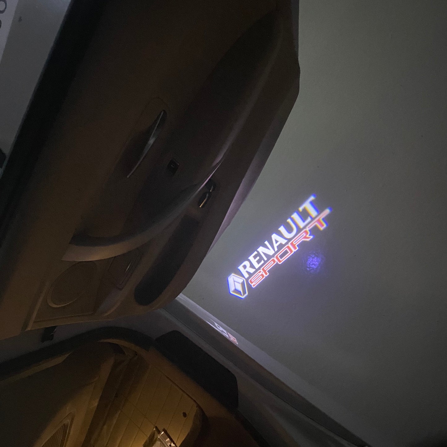 RENAULT Sport LOGO PROJECROTR LIGHTS Nr.0918 (quantity 1 = 2 Logo Film & 2 door lights)