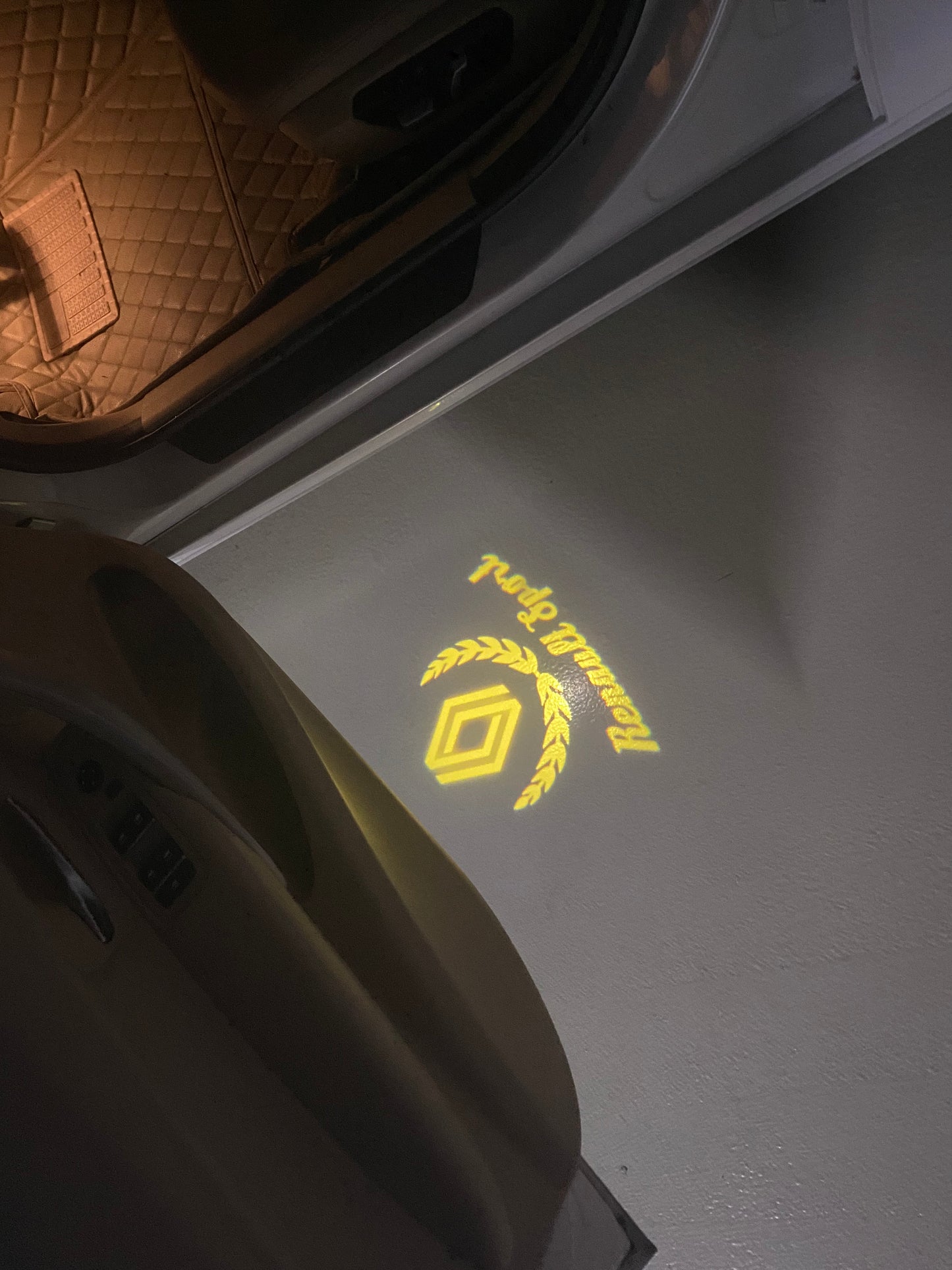 RENAULT Sport LOGO PROJECROTR LIGHTS Nr.0959 (quantity 1 = 2 Logo Film & 2 door lights)