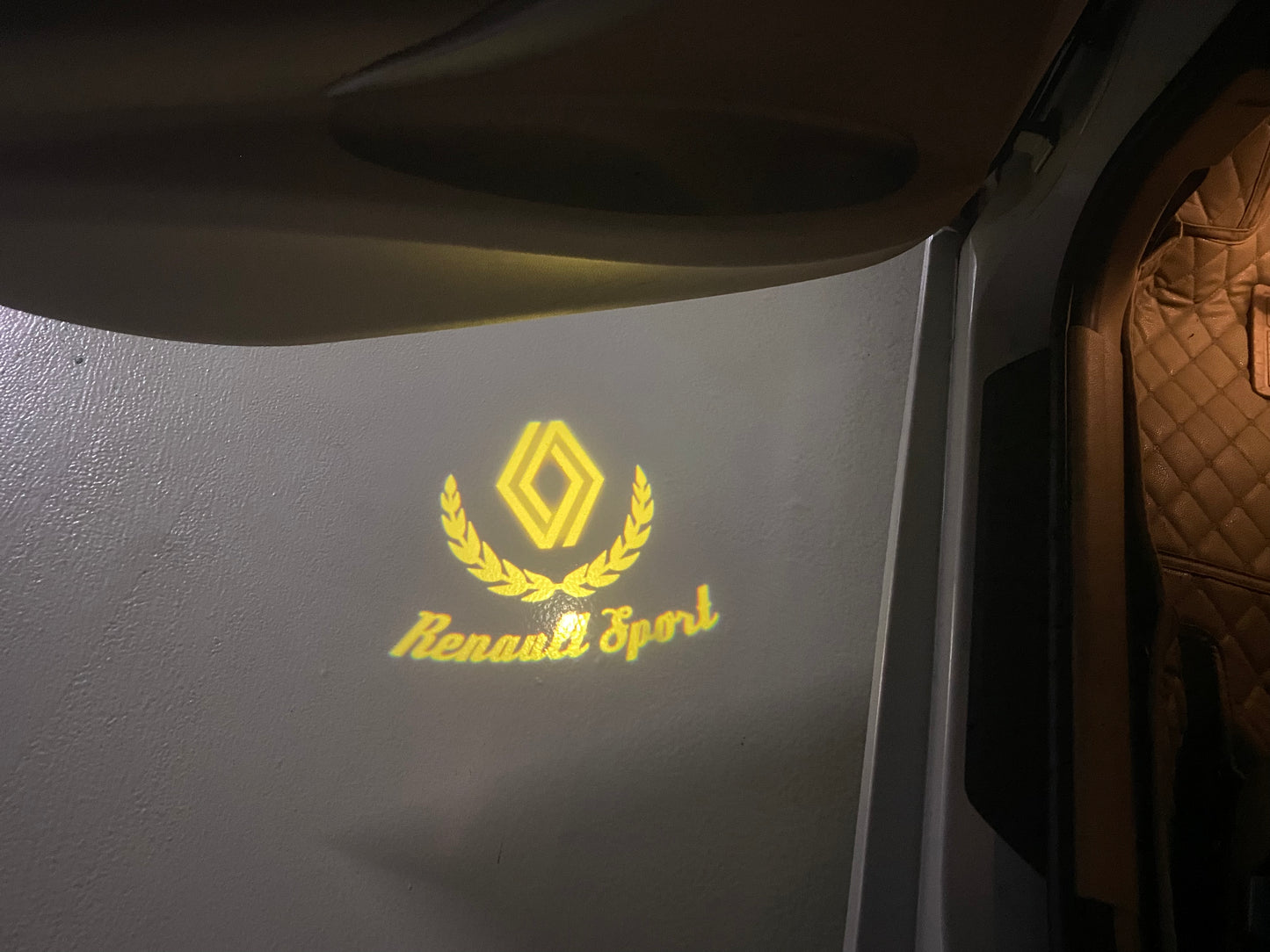 RENAULT Sport LOGO PROJECROTR LIGHTS Nr.0959 (quantity 1 = 2 Logo Film & 2 door lights)