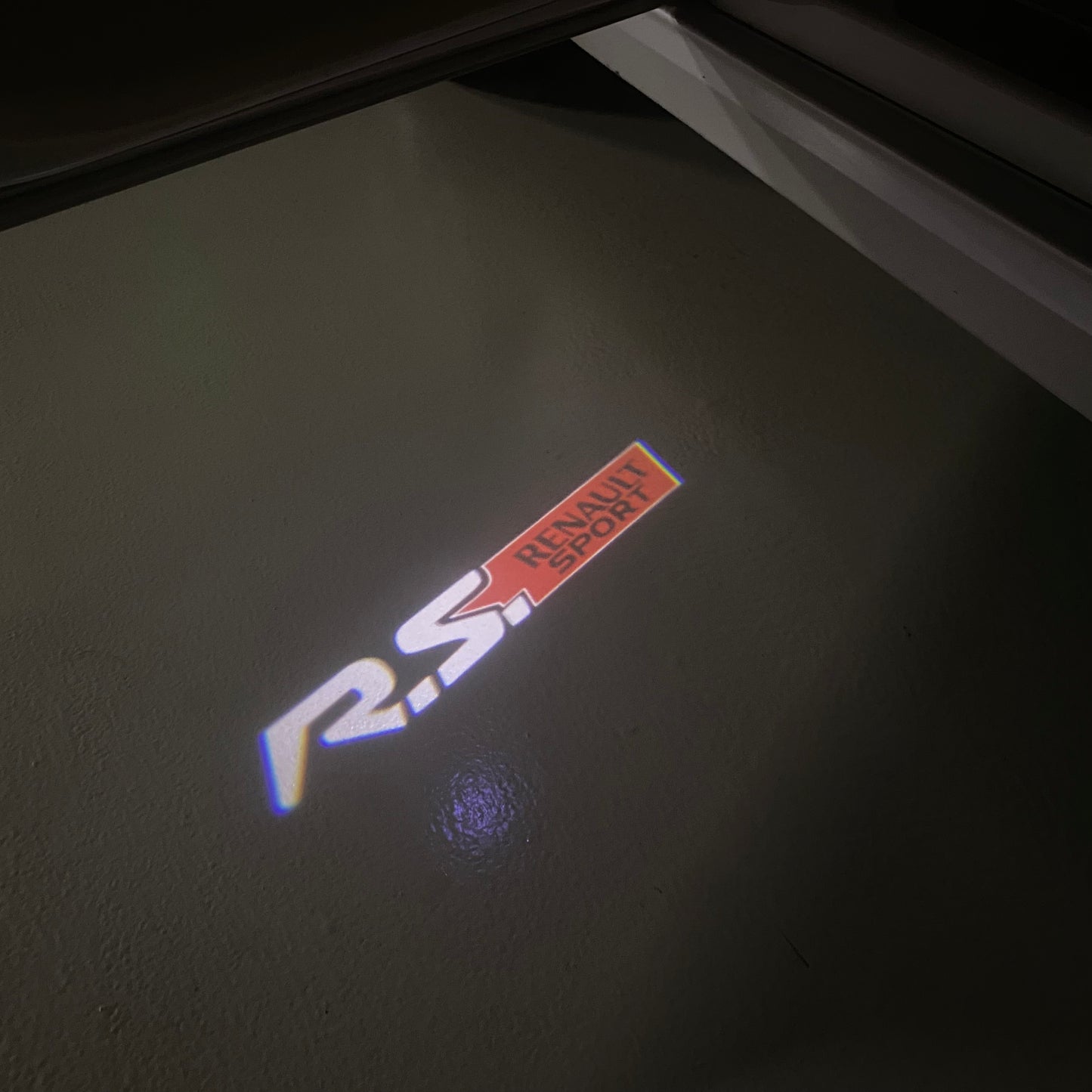 RENAULT Sport LOGO PROJECROTR LIGHTS Nr.0952 (quantity 1 = 2 Logo Film & 2 door lights)