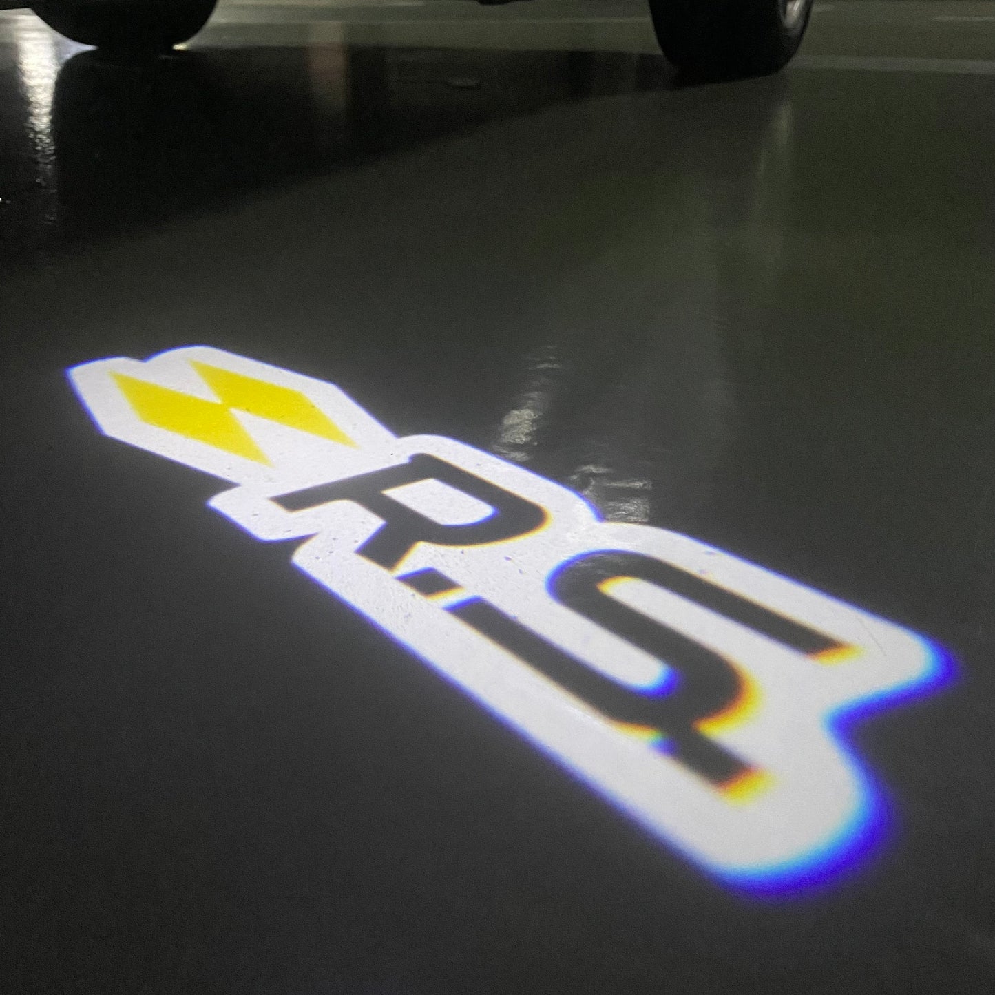 RENAULT RS LOGO PROJECROTR LIGHTS Nr.0955 (quantity 1 = 2 Logo Film & 2 door lights)