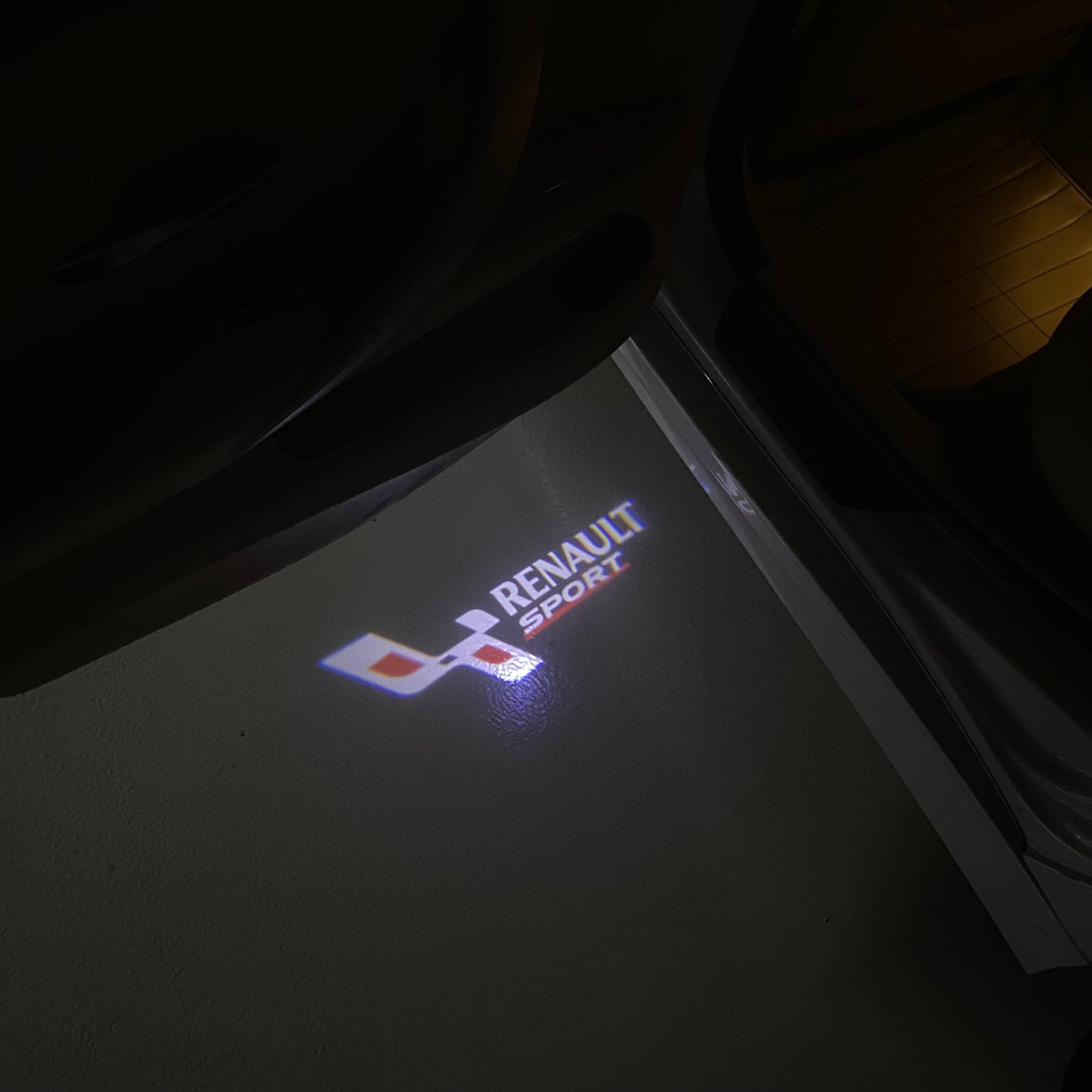 RENAULT Sport LOGO PROJECROTR LIGHTS Nr.0915 (quantity 1 = 2 Logo Film & 2 door lights)