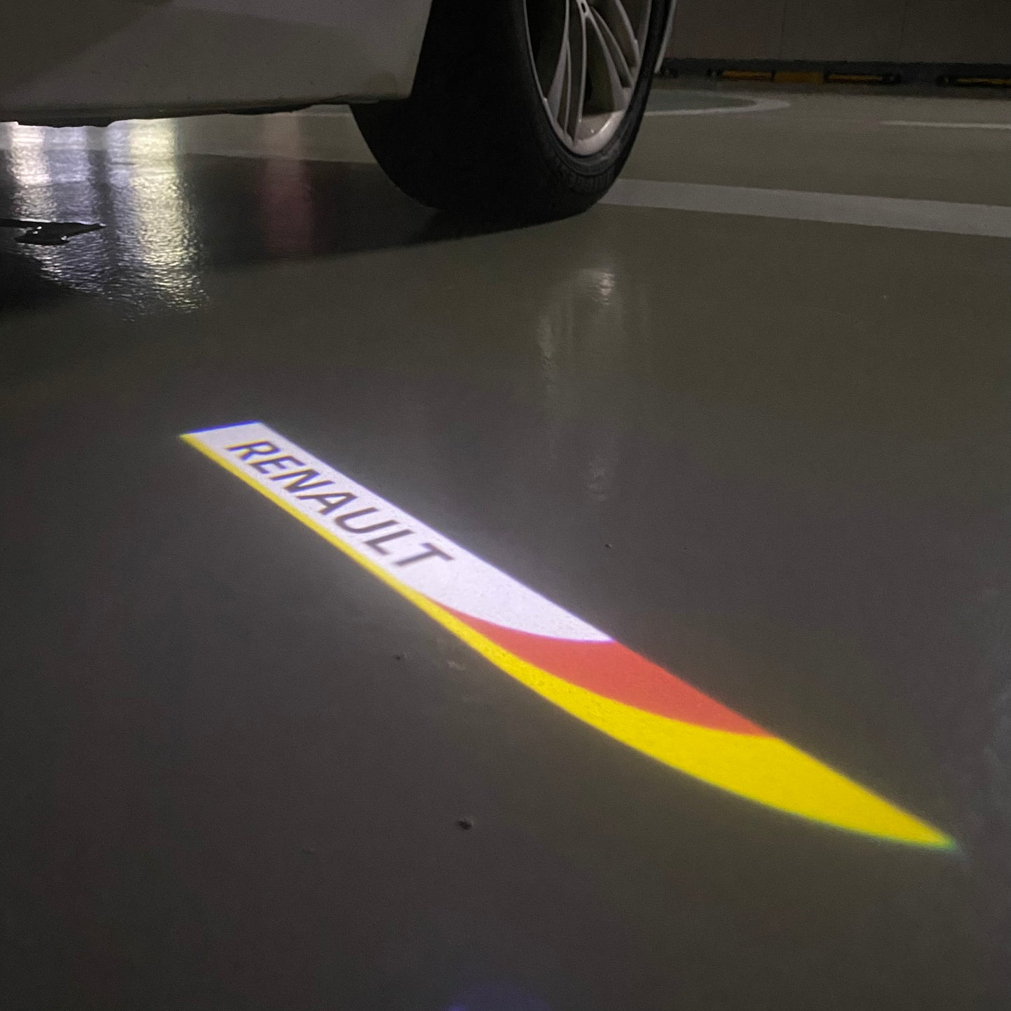 RENAULT ORIGINAL LOGO PROJECROTR LIGHTS Nr.0910 (quantity 1 = 2 Logo Film & 2 door lights)