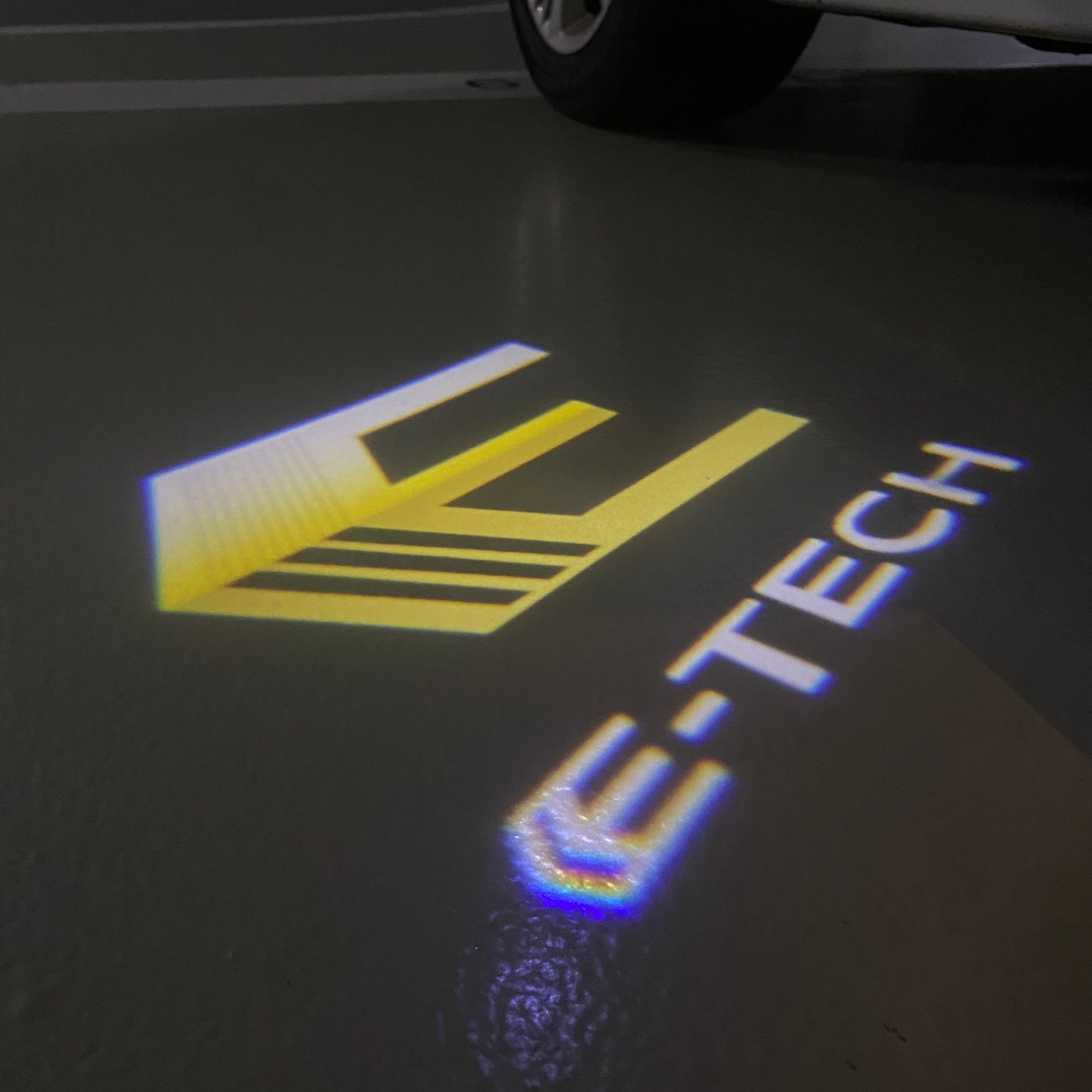 RENAULT E TECH LOGO PROJECROTR LIGHTS Nr.0949 (quantity 1 = 2 Logo Film & 2 door lights)