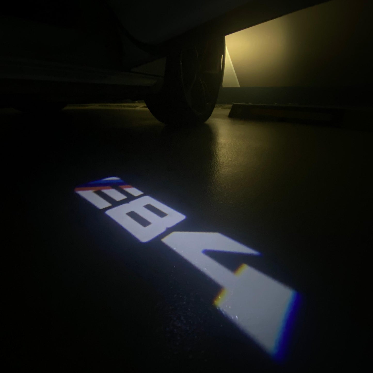 BMW X1 E84 LOGO PROJECTOT LIGHTS (quantity 1 = 1 sets/2 door lights) Nr.6024q141