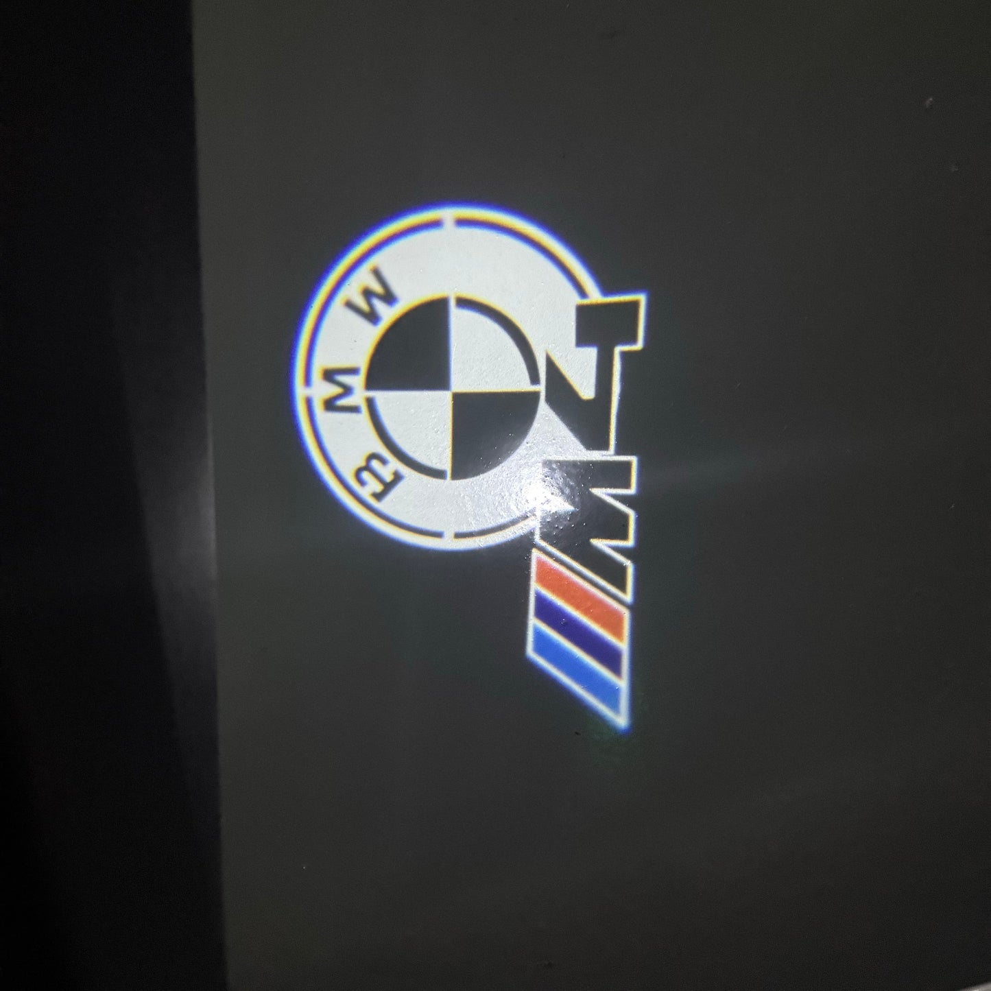 BMW 4 SERIES M4 LOGO PROJECTOT LIGHTS (quantity 1 = 1 sets/2 door lights) Nr.6024q309