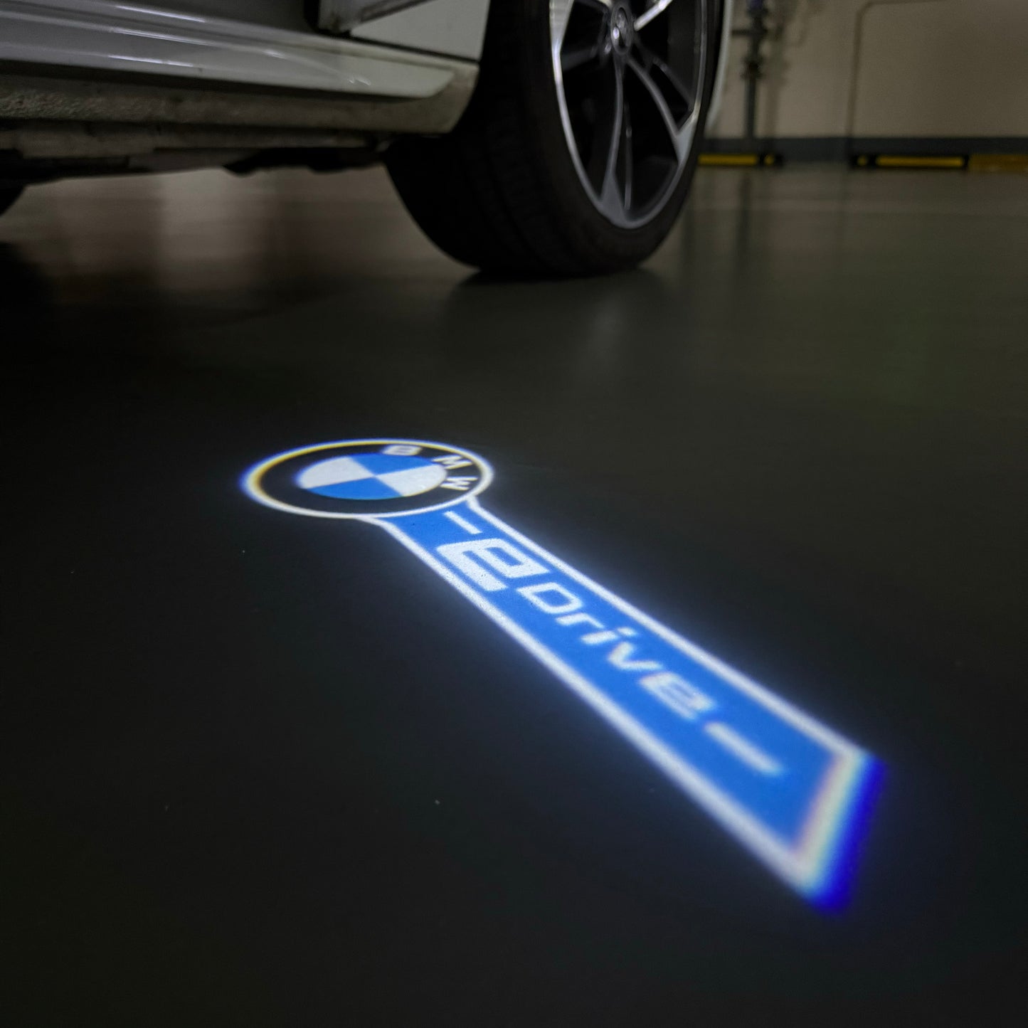 BMW E DRIVE LOGO PROJECTOT LIGHTS (quantity 1 = 1 sets/2 door lights) Nr.6024q100
