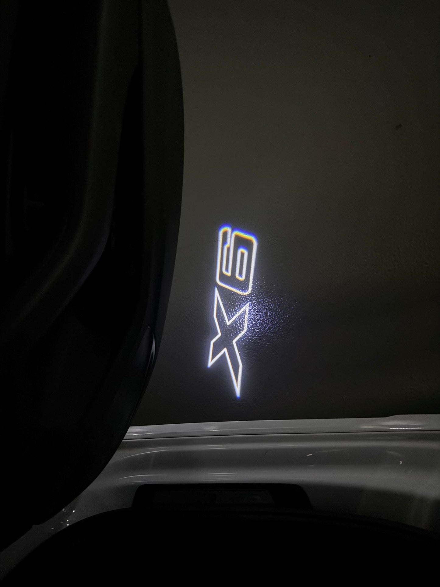 BMW X6 LOGO PROJECTOT LIGHTS (quantity 1 = 1 sets/2 door lights) Nr.6024q0t051
