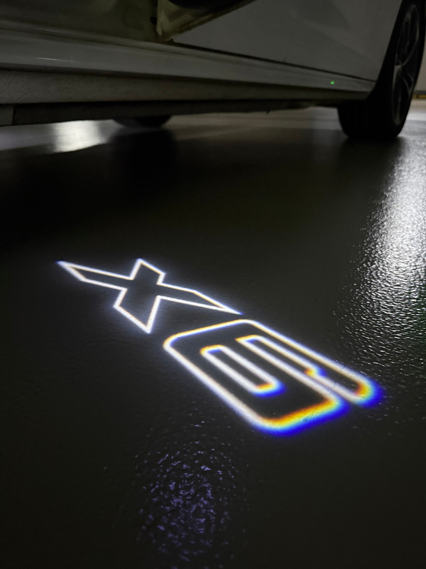 BMW X6 LOGO PROJECTOT LIGHTS (quantity 1 = 1 sets/2 door lights) Nr.6024q0t051