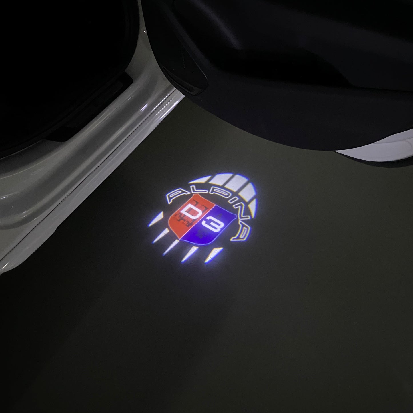 ALPINA D3 LOGO PROJECTOT LIGHTS (quantity 1 = 1 sets/2 door lights) Nr.07A58