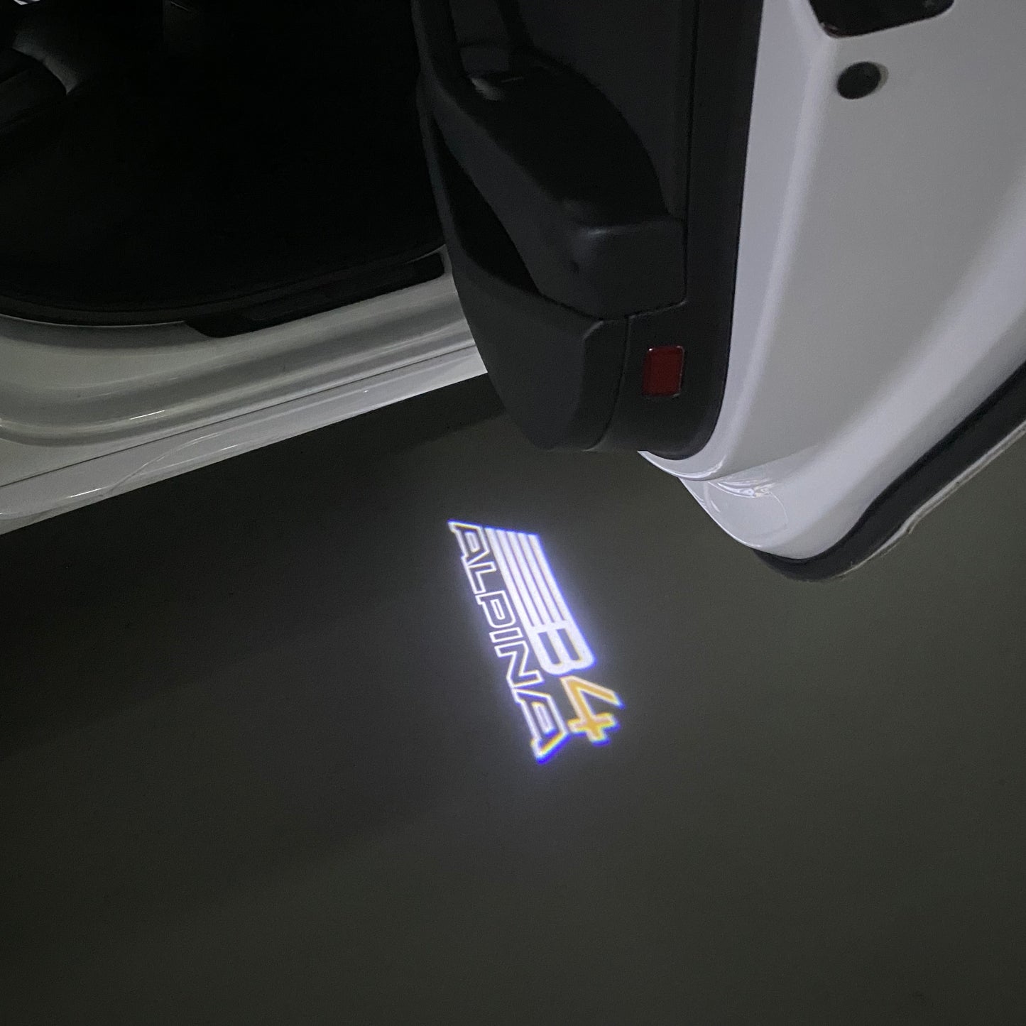 ALPINA B4 LOGO PROJECTOT LIGHTS (quantity 1 = 1 sets/2 door lights) Nr.07A65