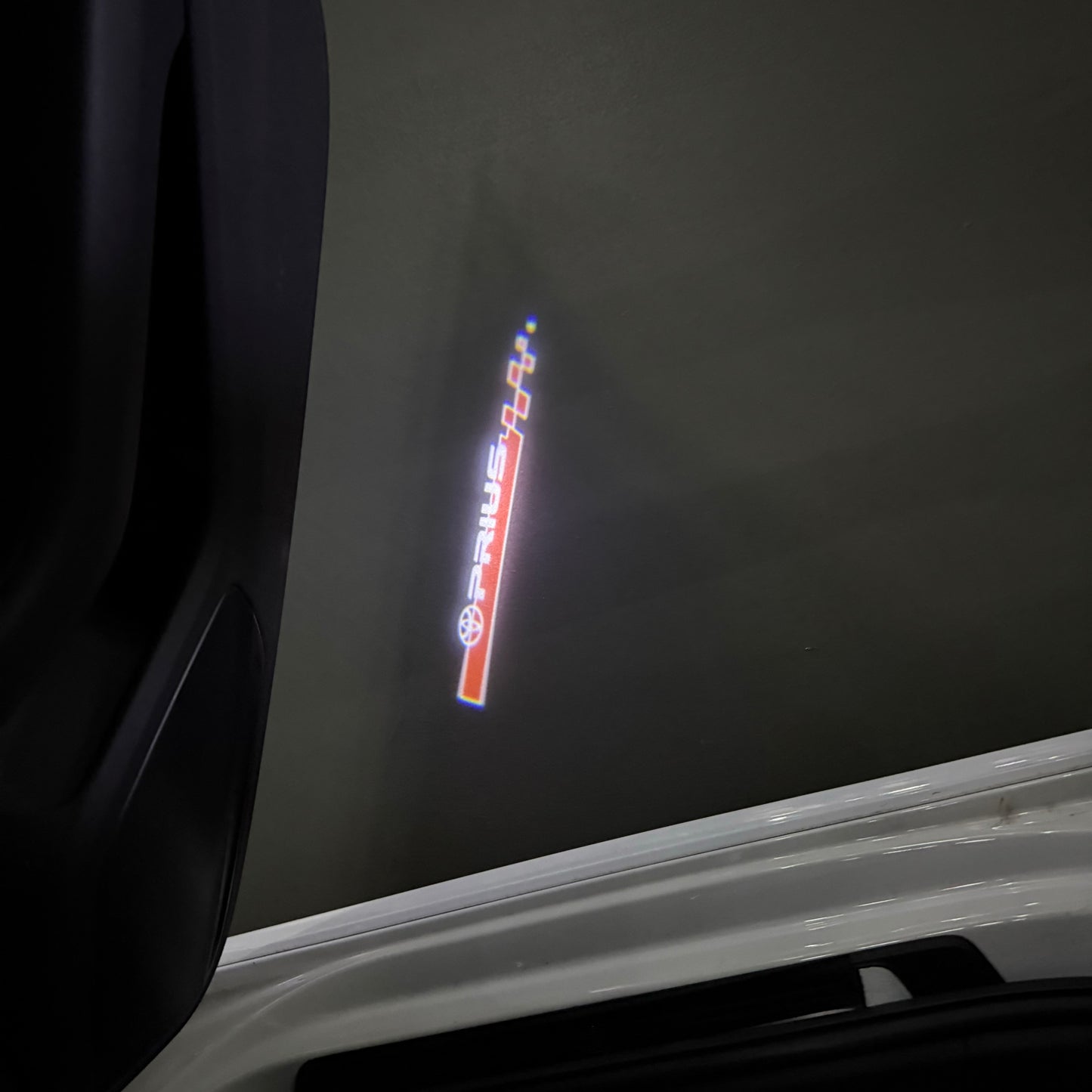 TOYOTA PRIUS LOGO PROJECROTR LIGHTS (quantity 1 = 1 sets/2 door lights) Nr.0G21