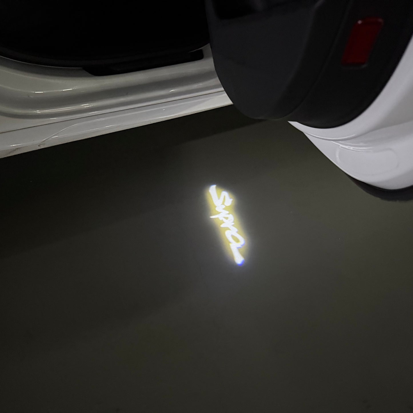 TOYOTA SUPRA LOGO PROJECROTR LIGHTS (quantity 1 = 1 sets/2 door lights) Nr.0G40