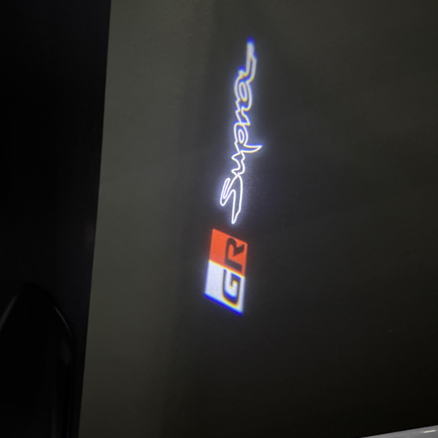 TOYOTA SUPRA LOGO PROJECROTR LIGHTS (quantity 1 = 1 sets/2 door lights) Nr.0G33