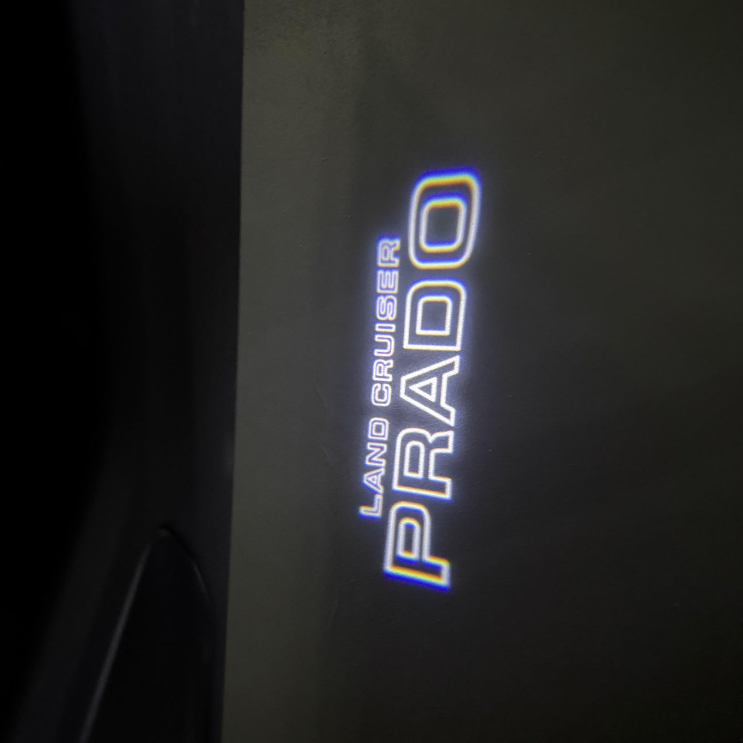 TOYOTA PRADO LOGO PROJECROTR LIGHTS (quantity 1 = 1 sets/2 door lights) Nr.0G18